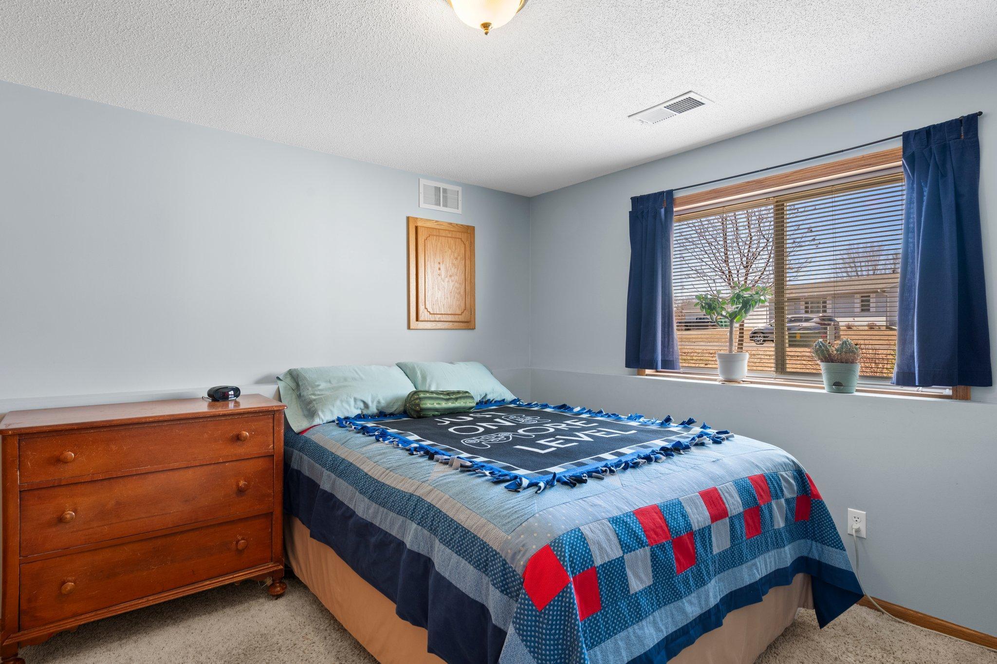 1140 Carriage Hills Drive S