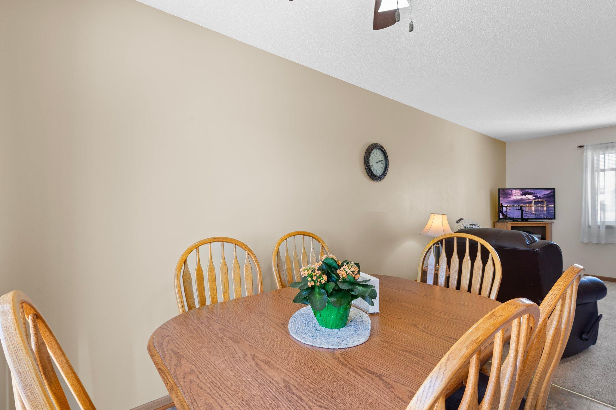 1140 Carriage Hills Drive S