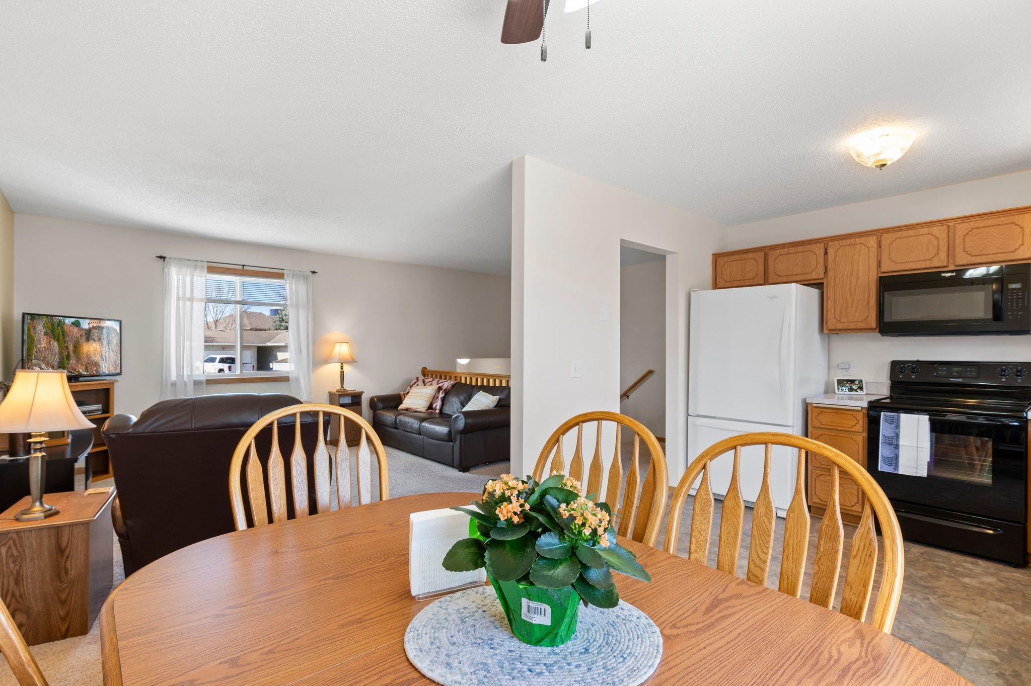 1140 Carriage Hills Drive S