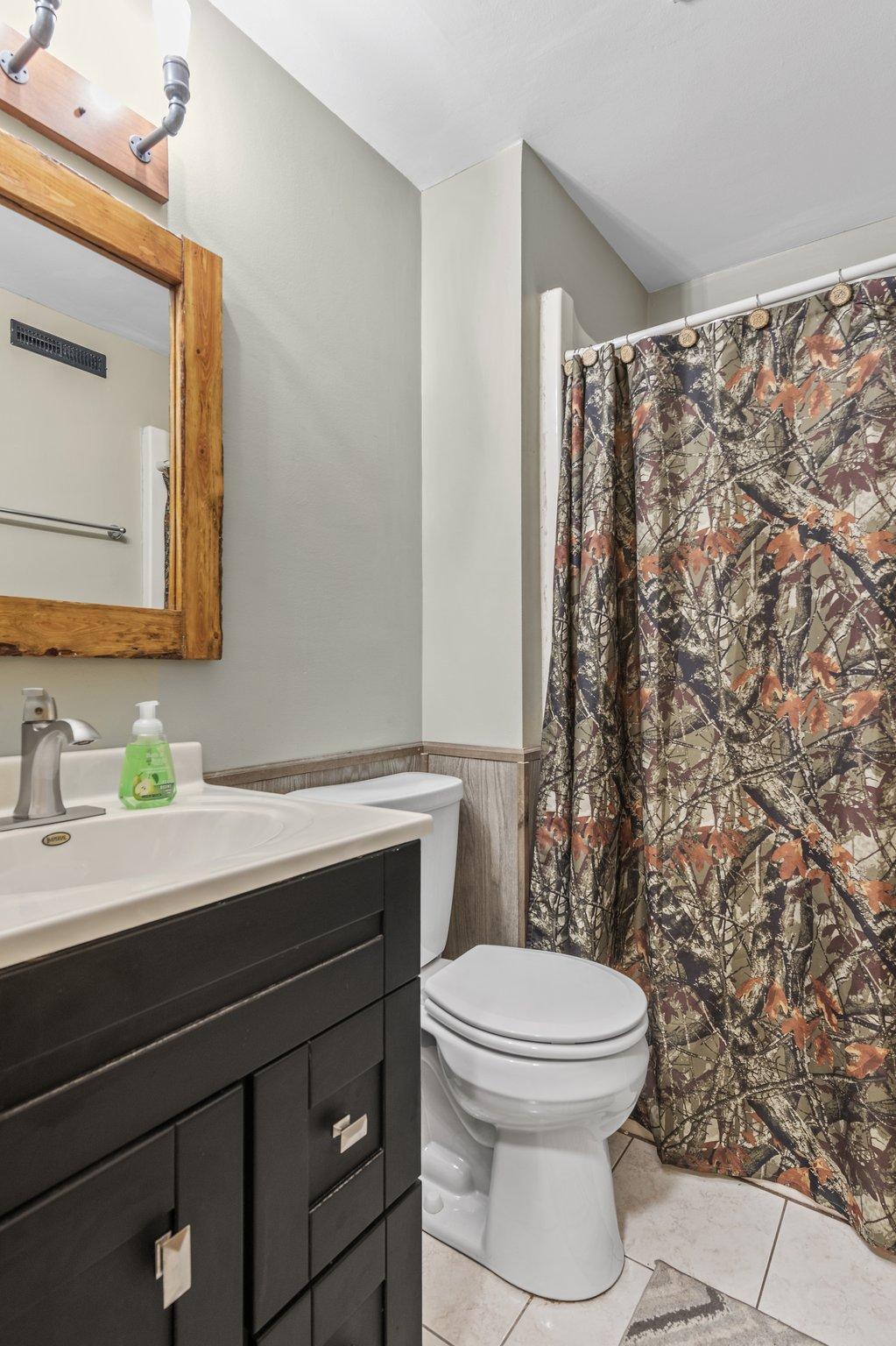 39408 Oakridge Drive