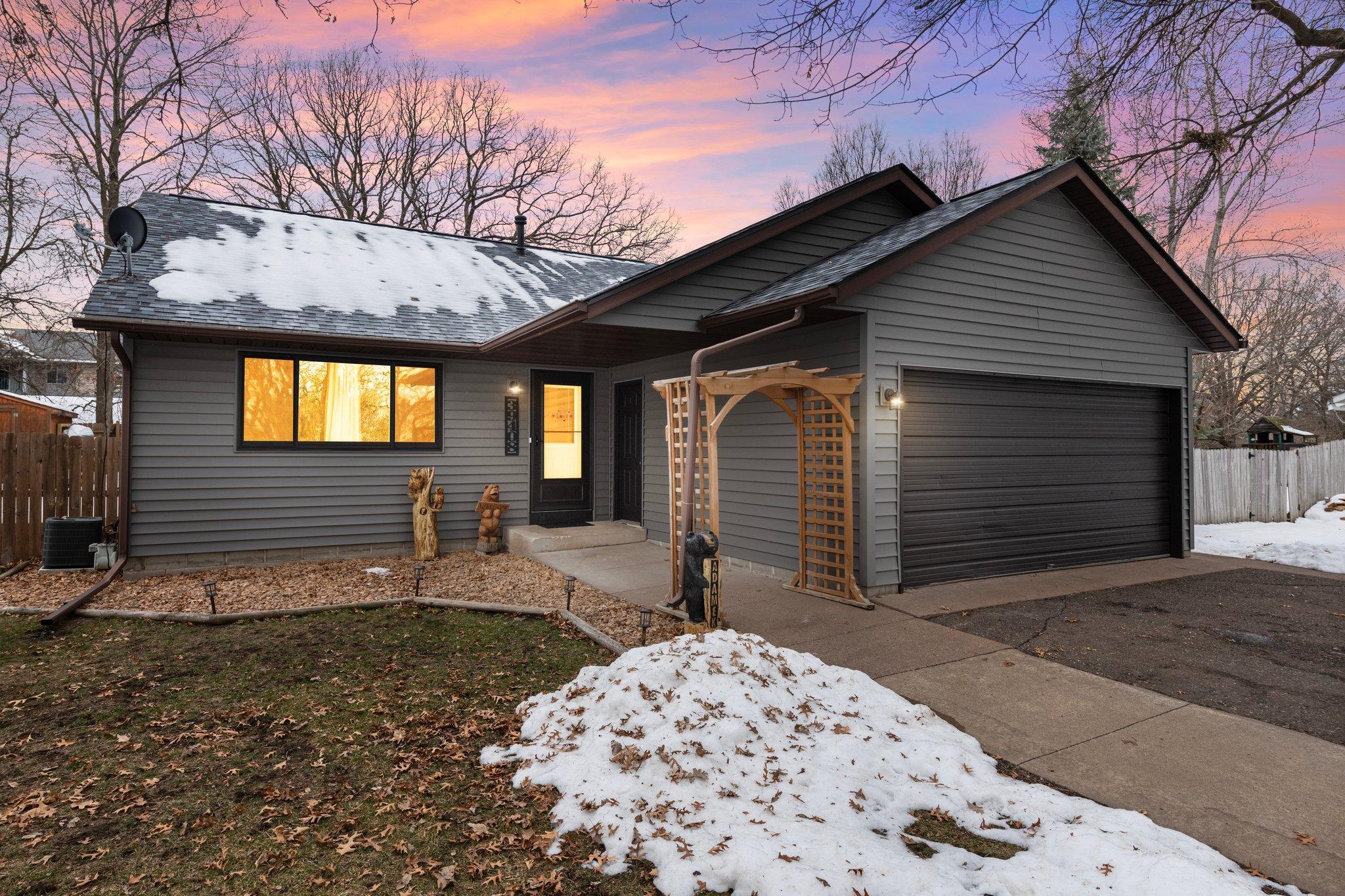 39408 Oakridge Drive