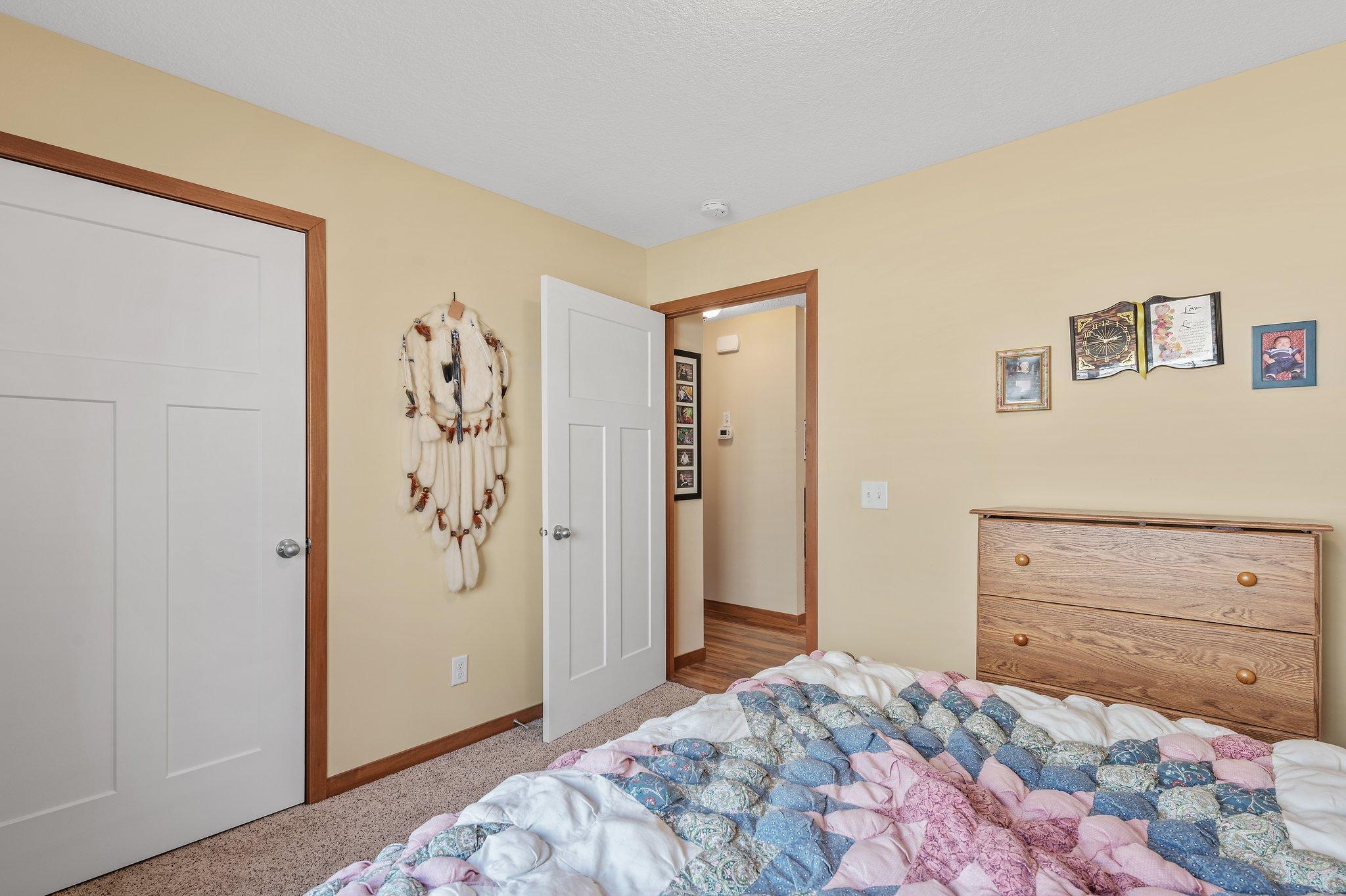 1009 Pleasant View Court NW