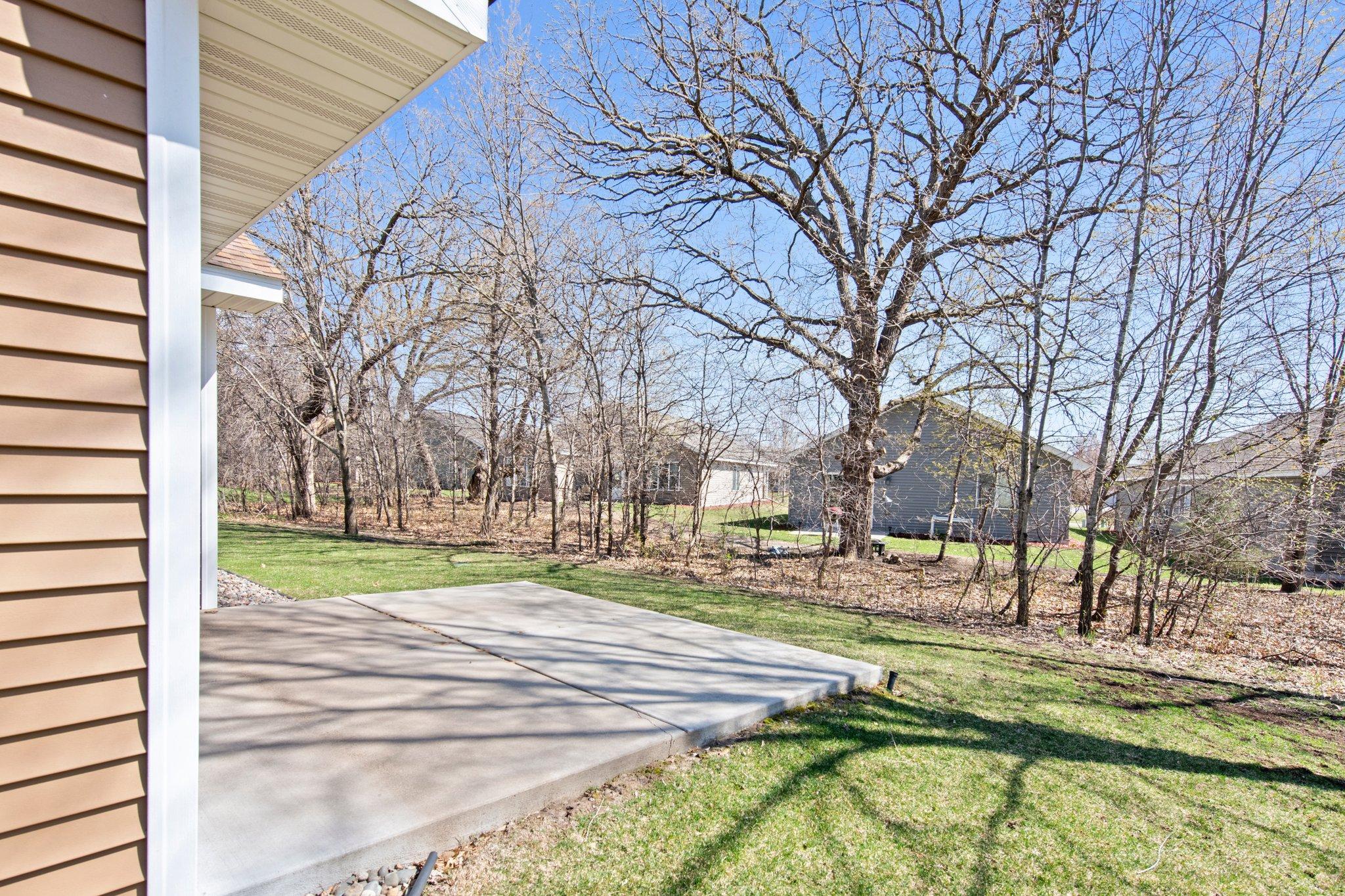 1009 Pleasant View Court NW