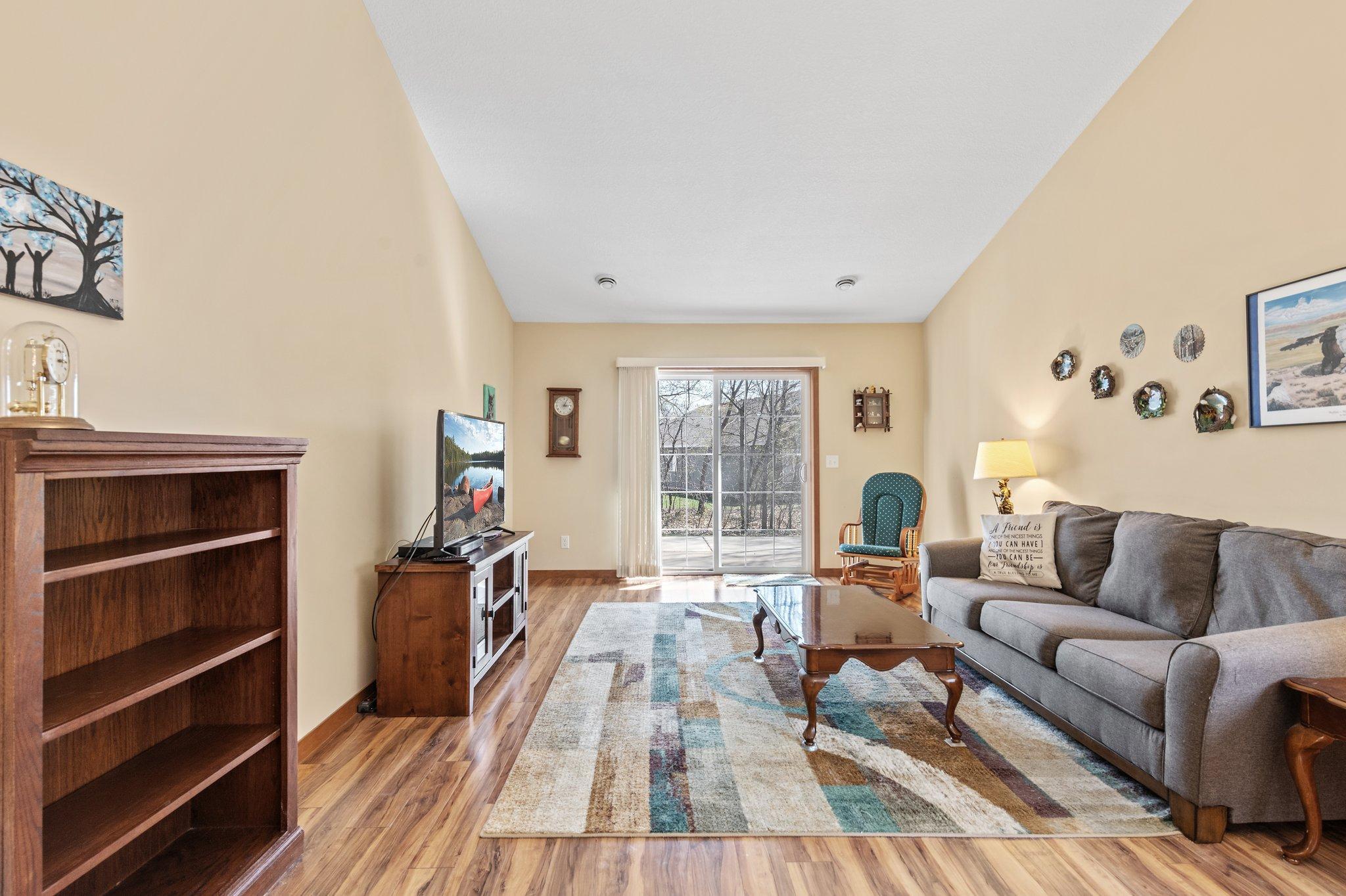 1009 Pleasant View Court NW