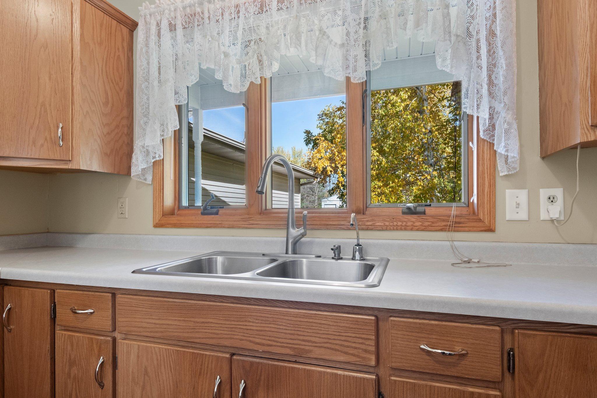 12401 Kings Way Court