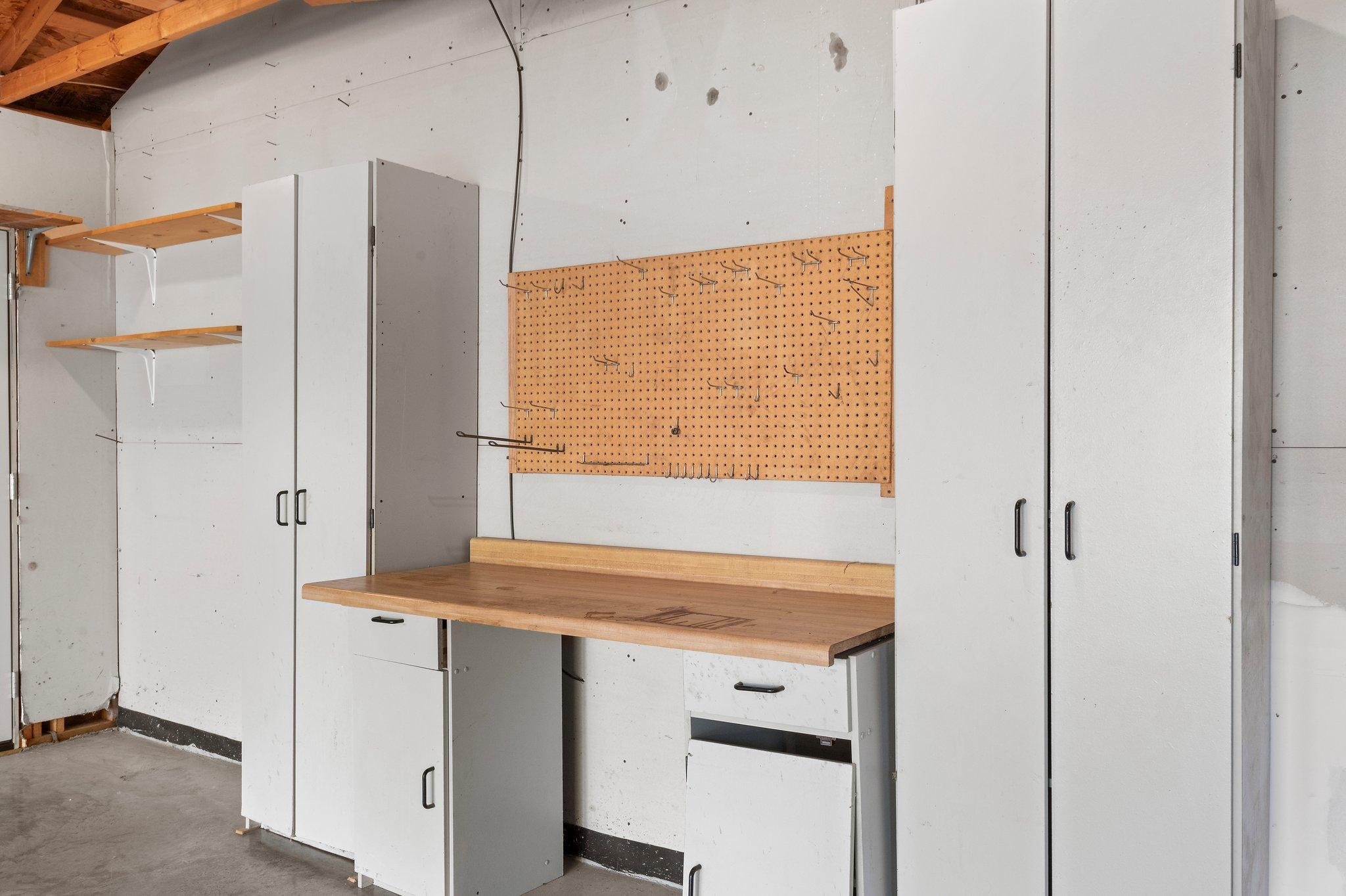 12401 Kings Way Court