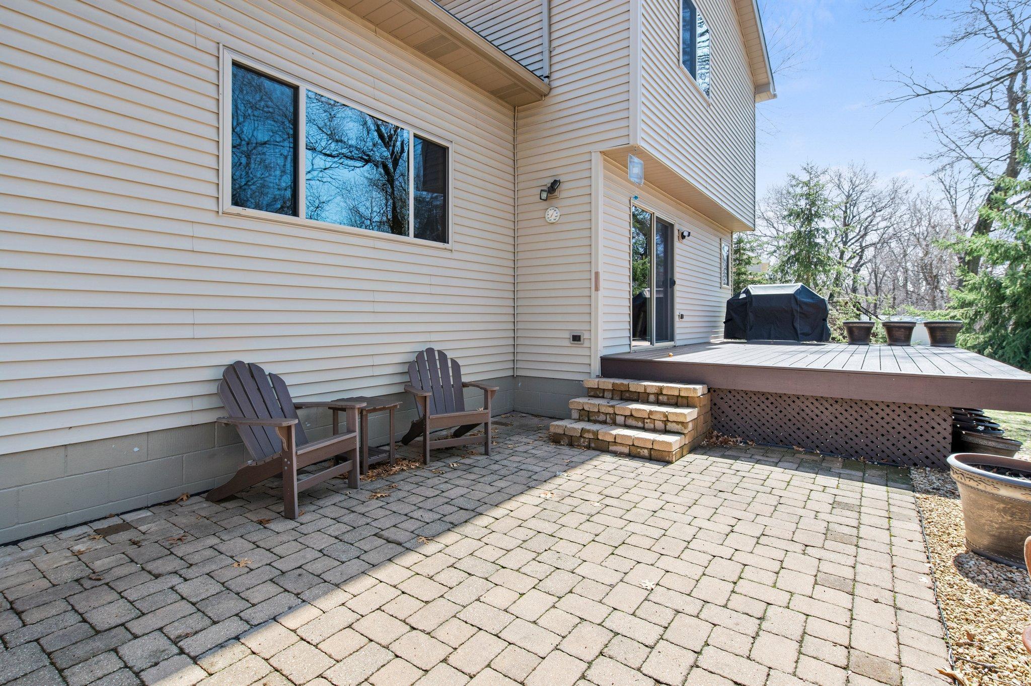 407 Rum River Drive NW