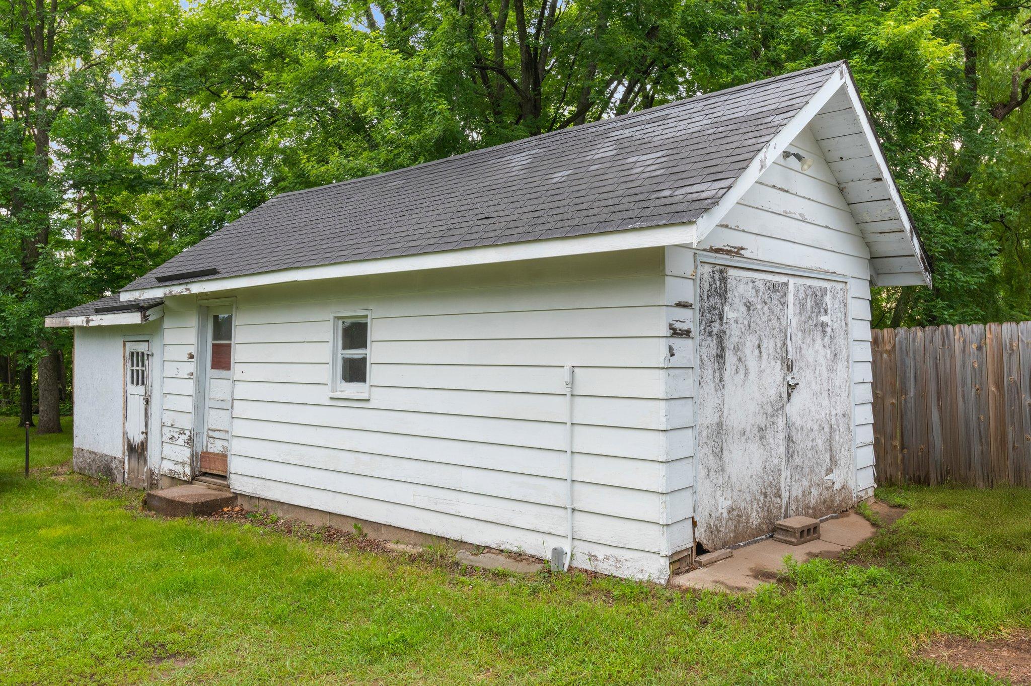 205 Heritage Boulevard NW