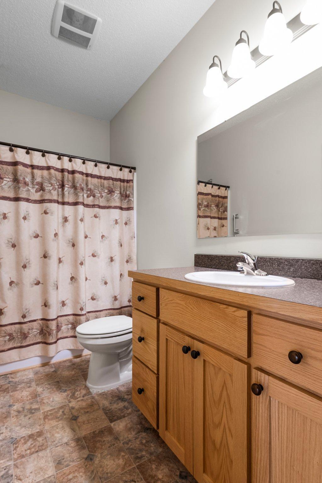 737 Park Brook Road NW