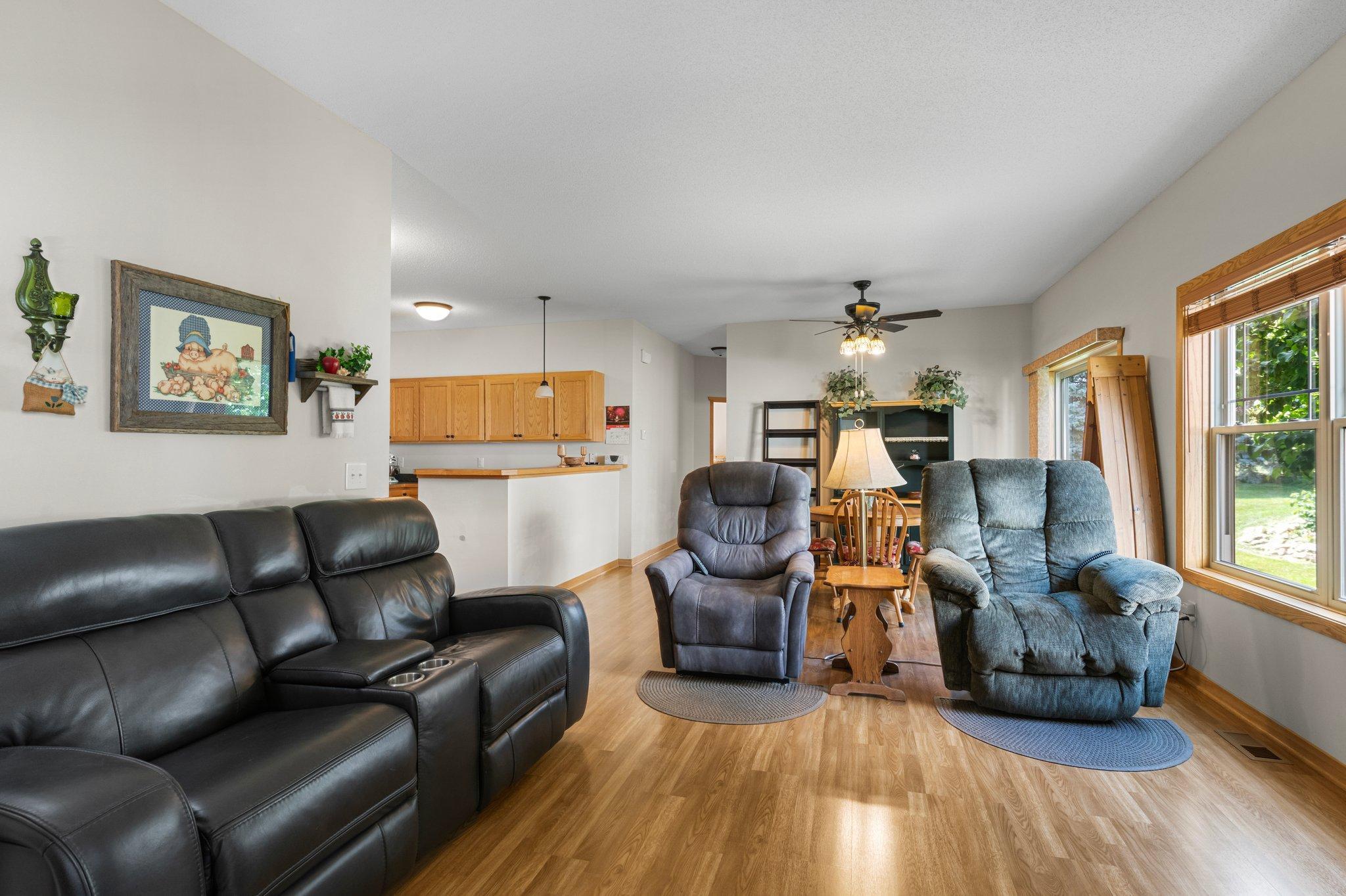 737 Park Brook Road NW