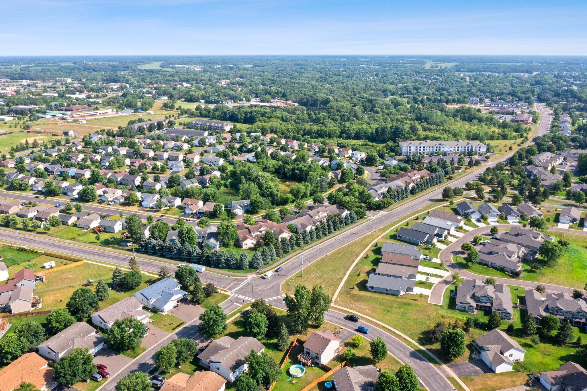 737 Park Brook Road NW