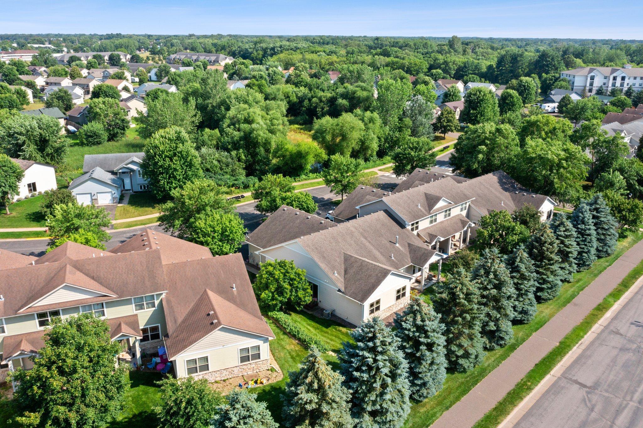 737 Park Brook Road NW