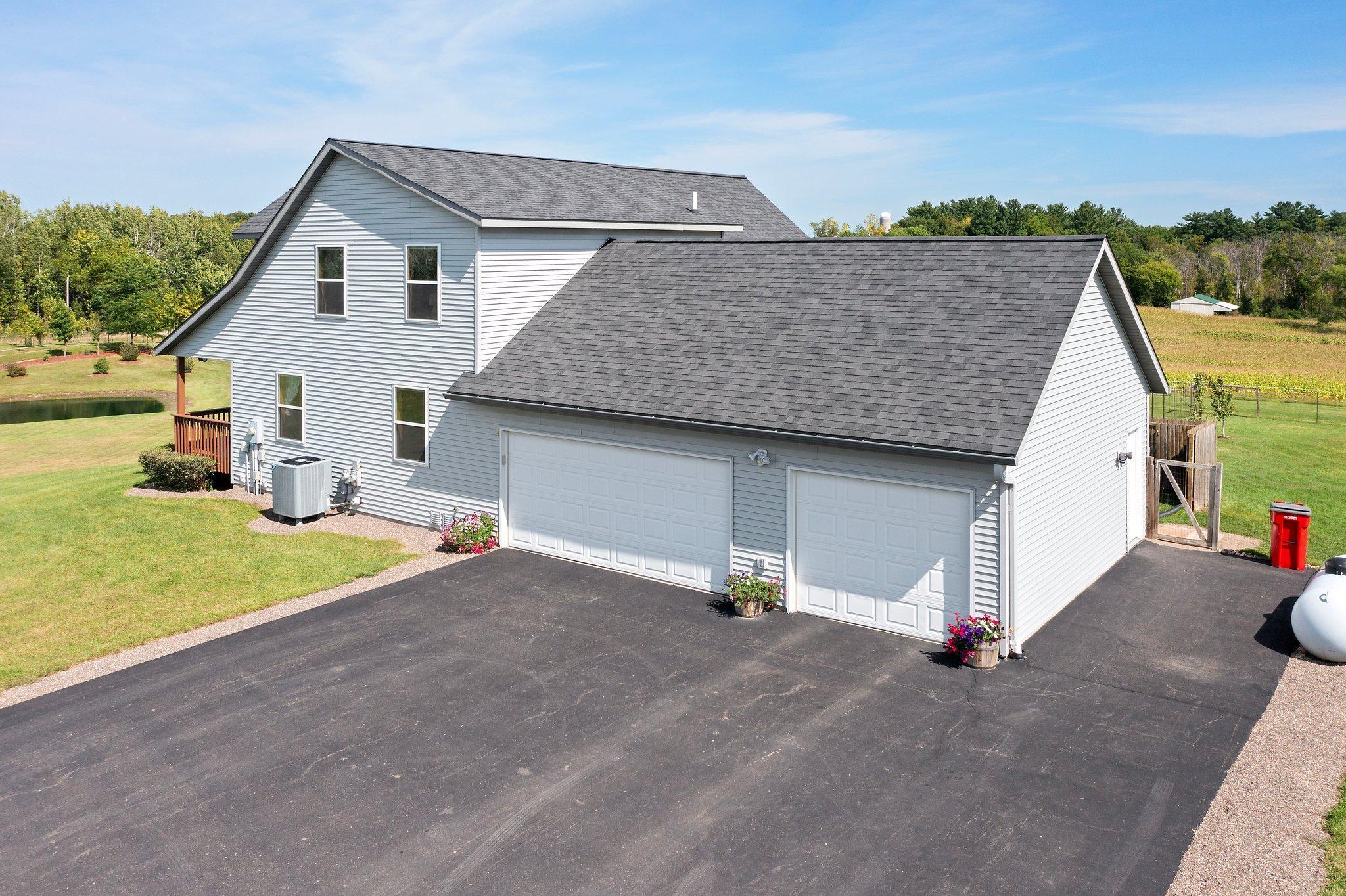 339 522nd Street W
