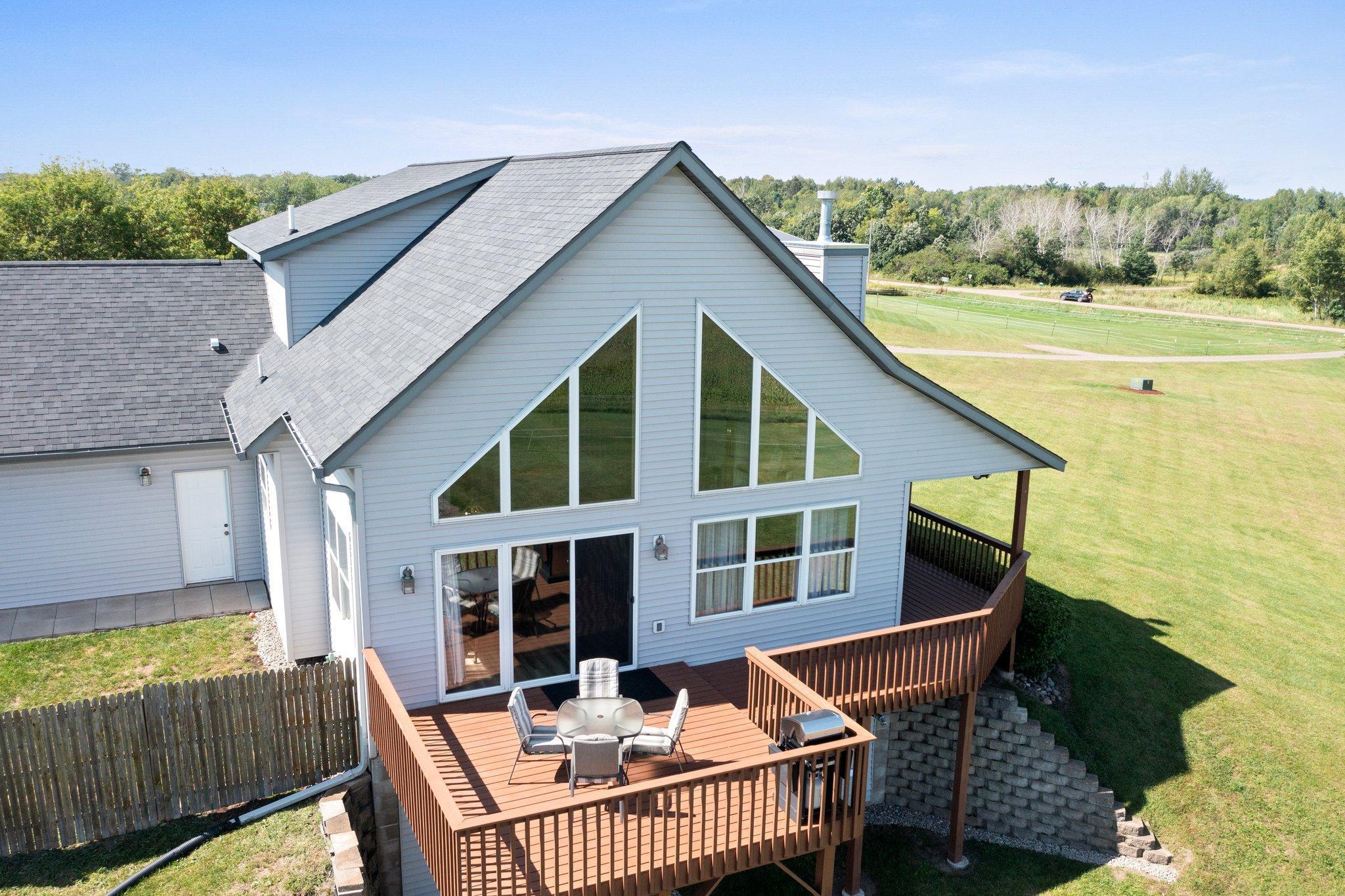 339 522nd Street W