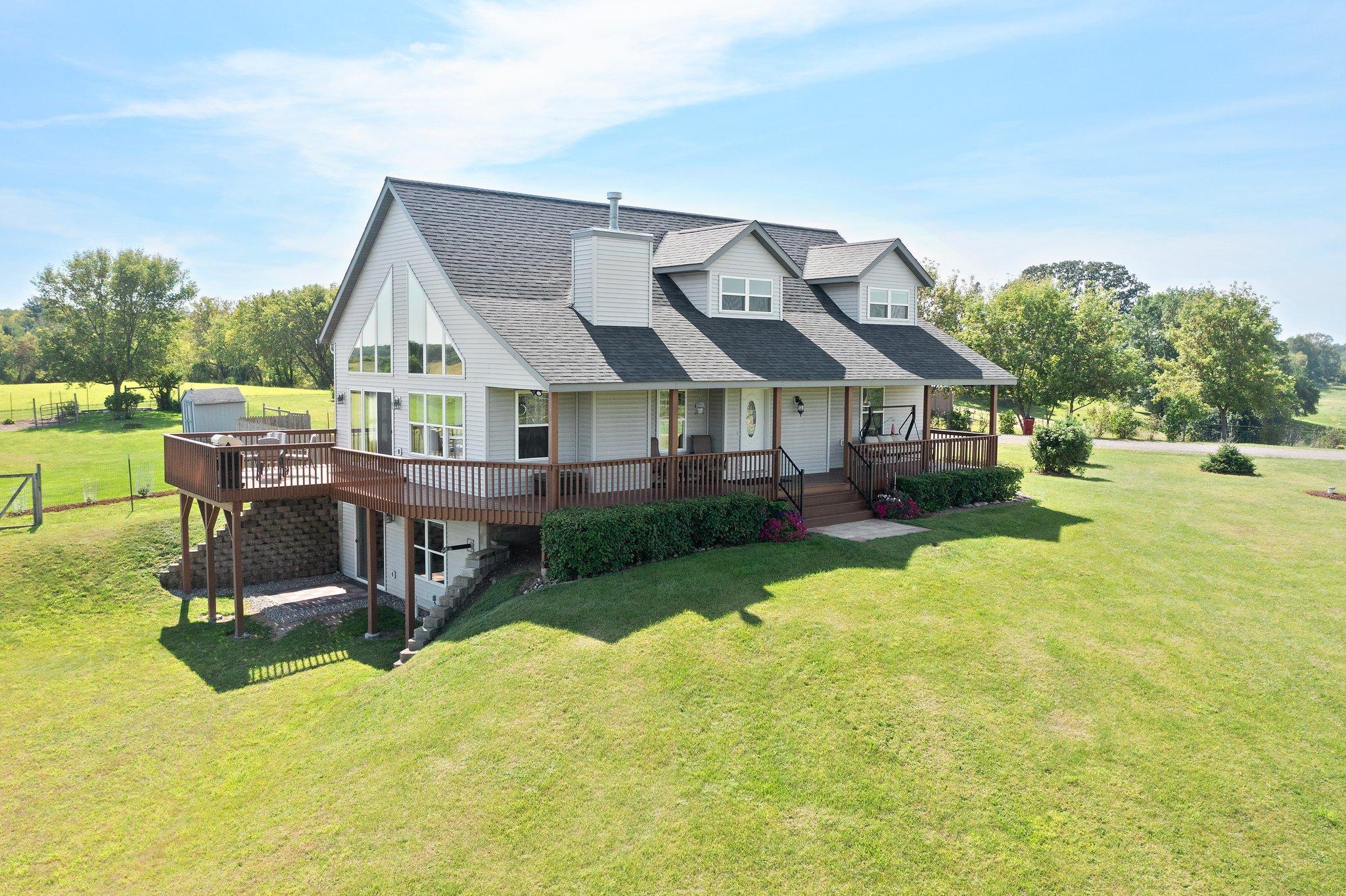 339 522nd Street W