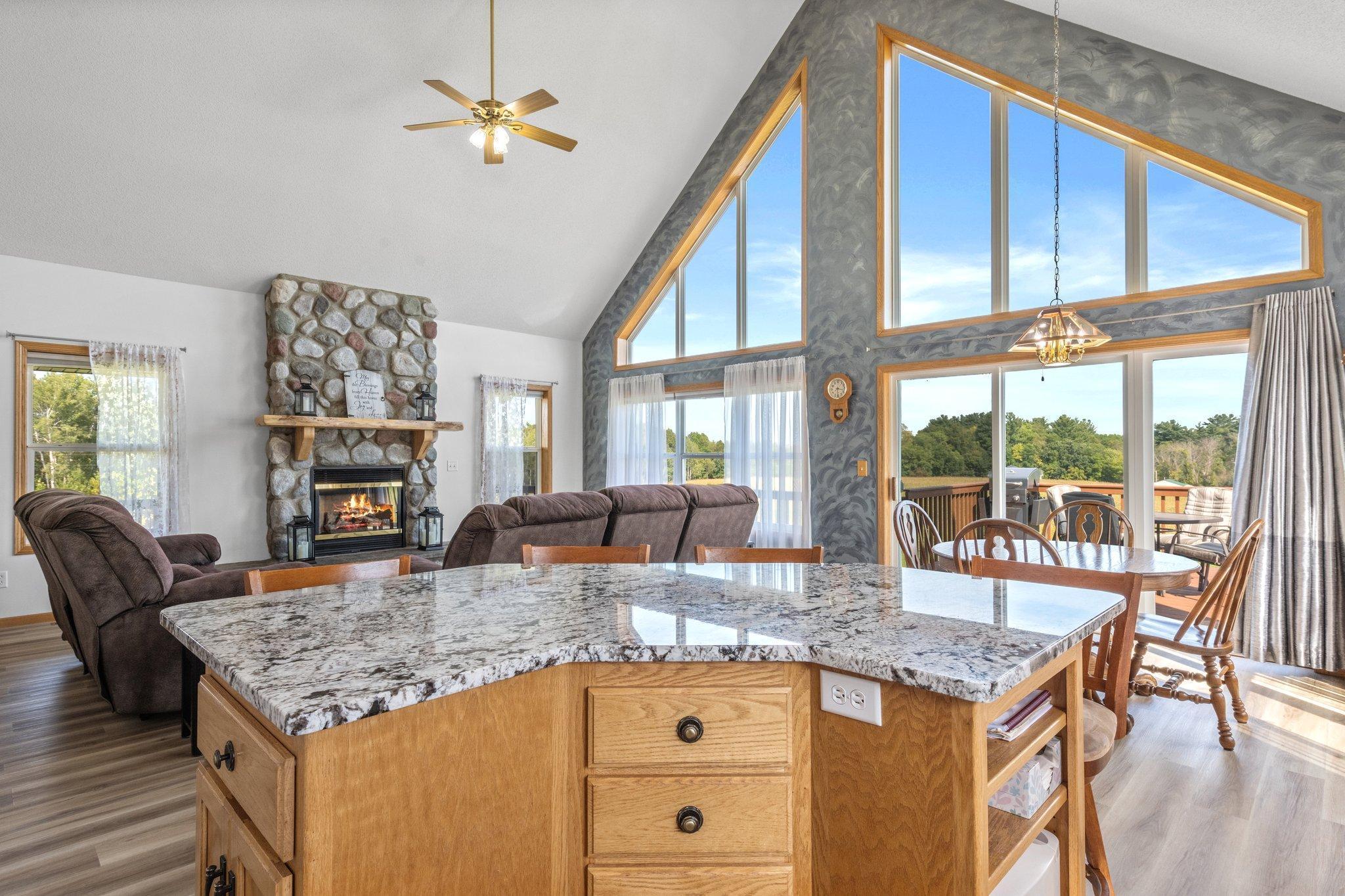 339 522nd Street W