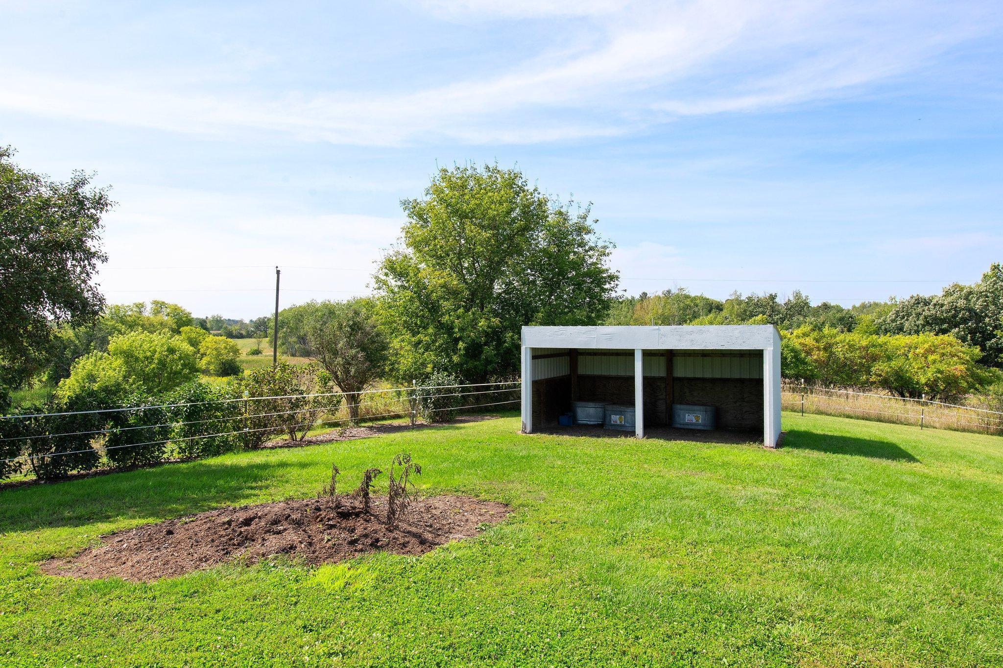 339 522nd Street W