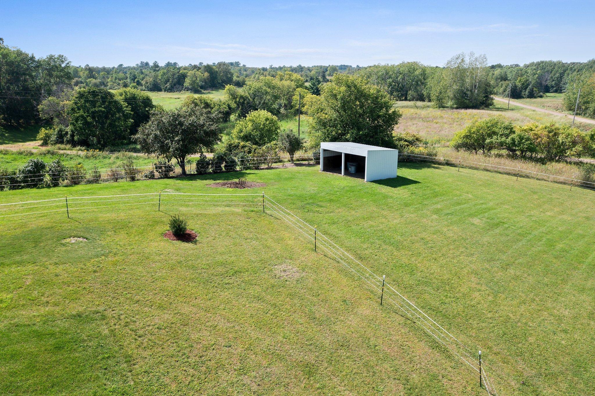 339 522nd Street W