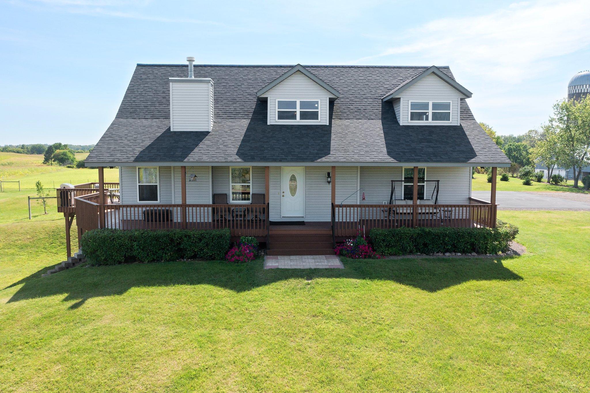 339 522nd Street W