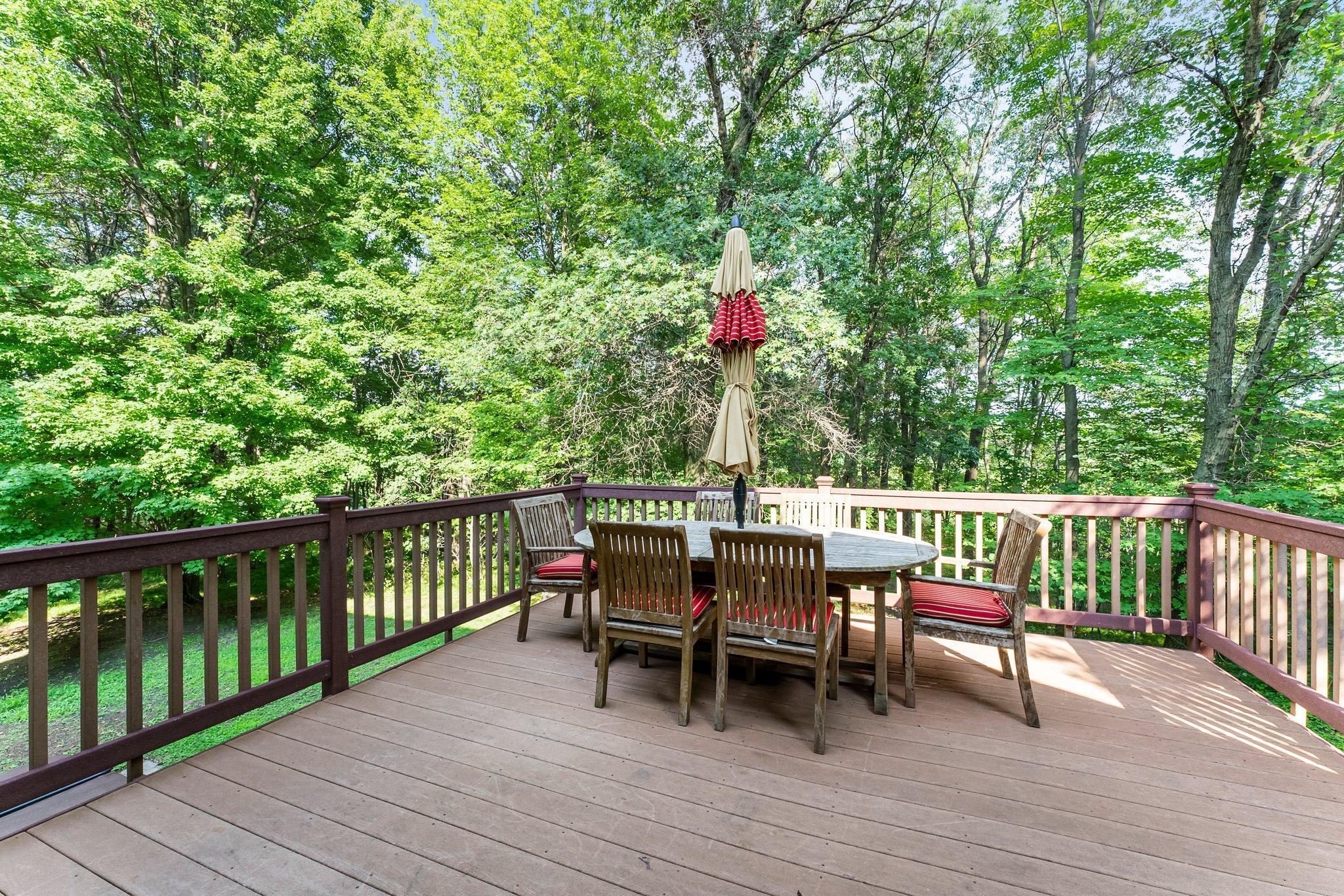 17545 Butternut Street NW