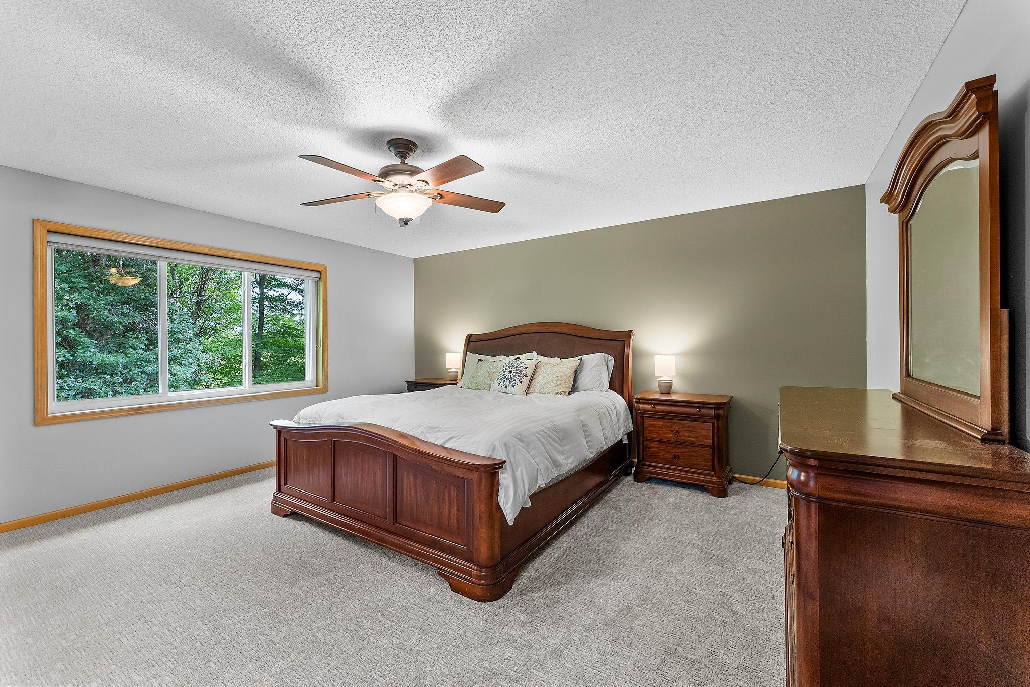 17545 Butternut Street NW