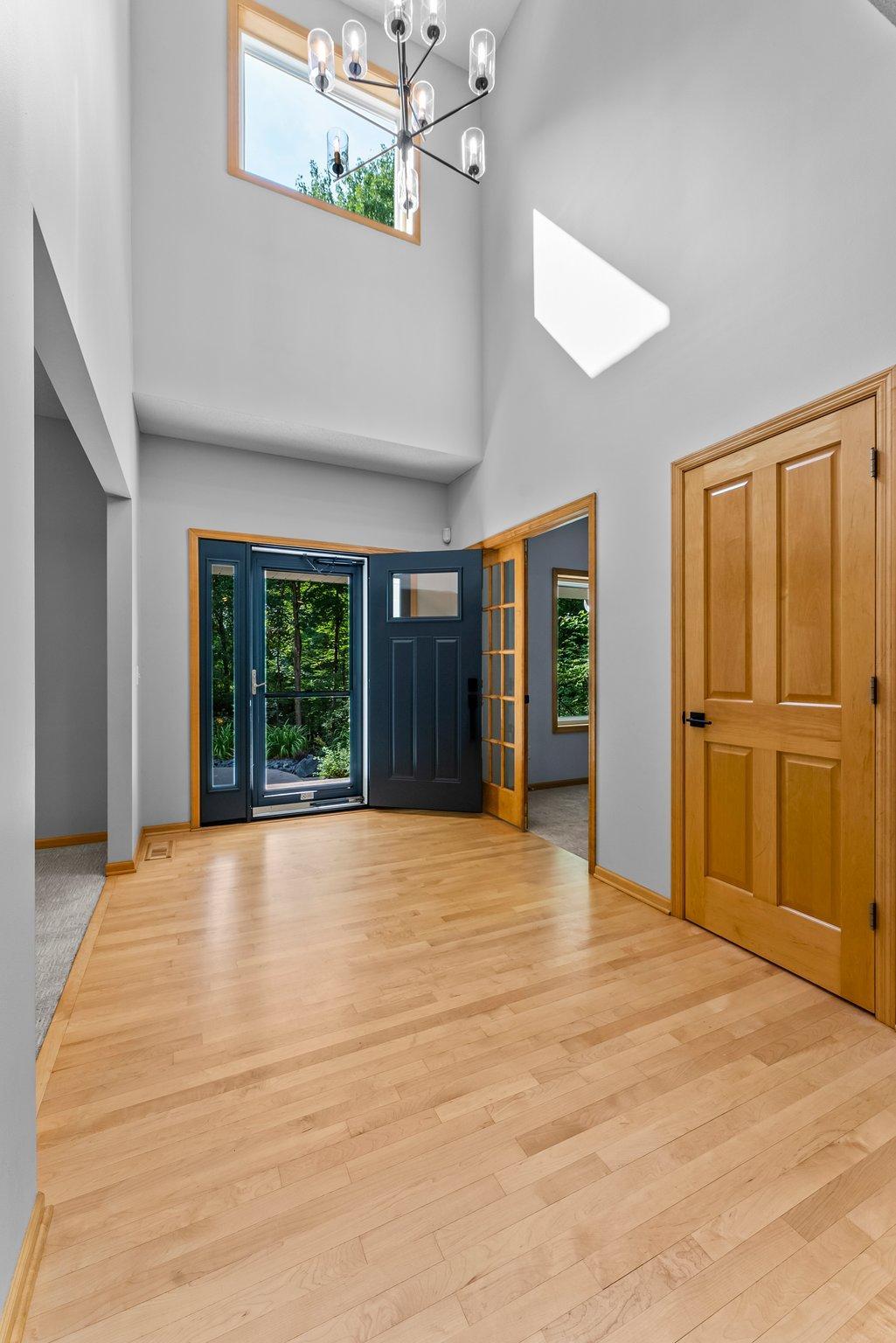 17545 Butternut Street NW