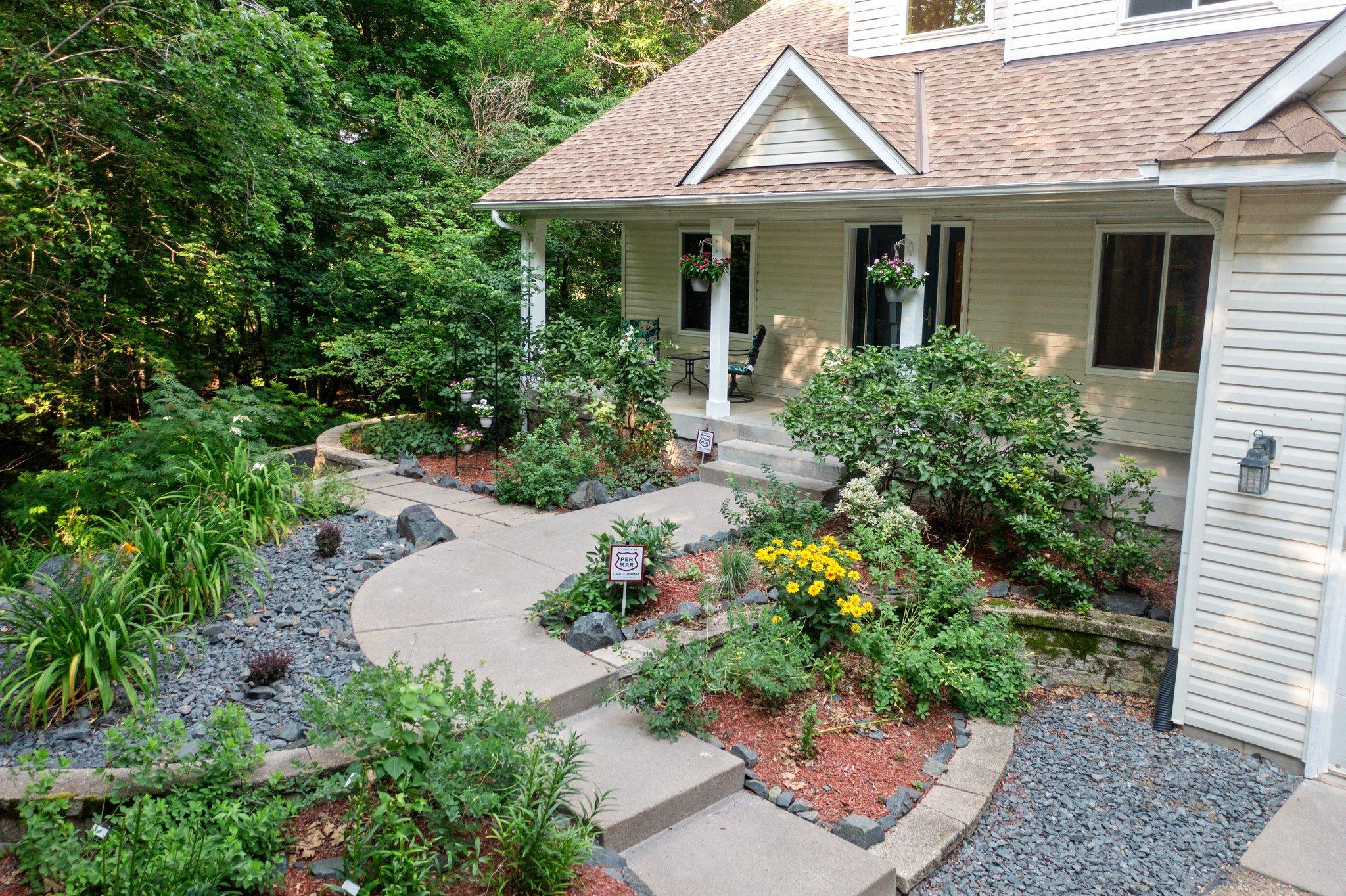 17545 Butternut Street NW