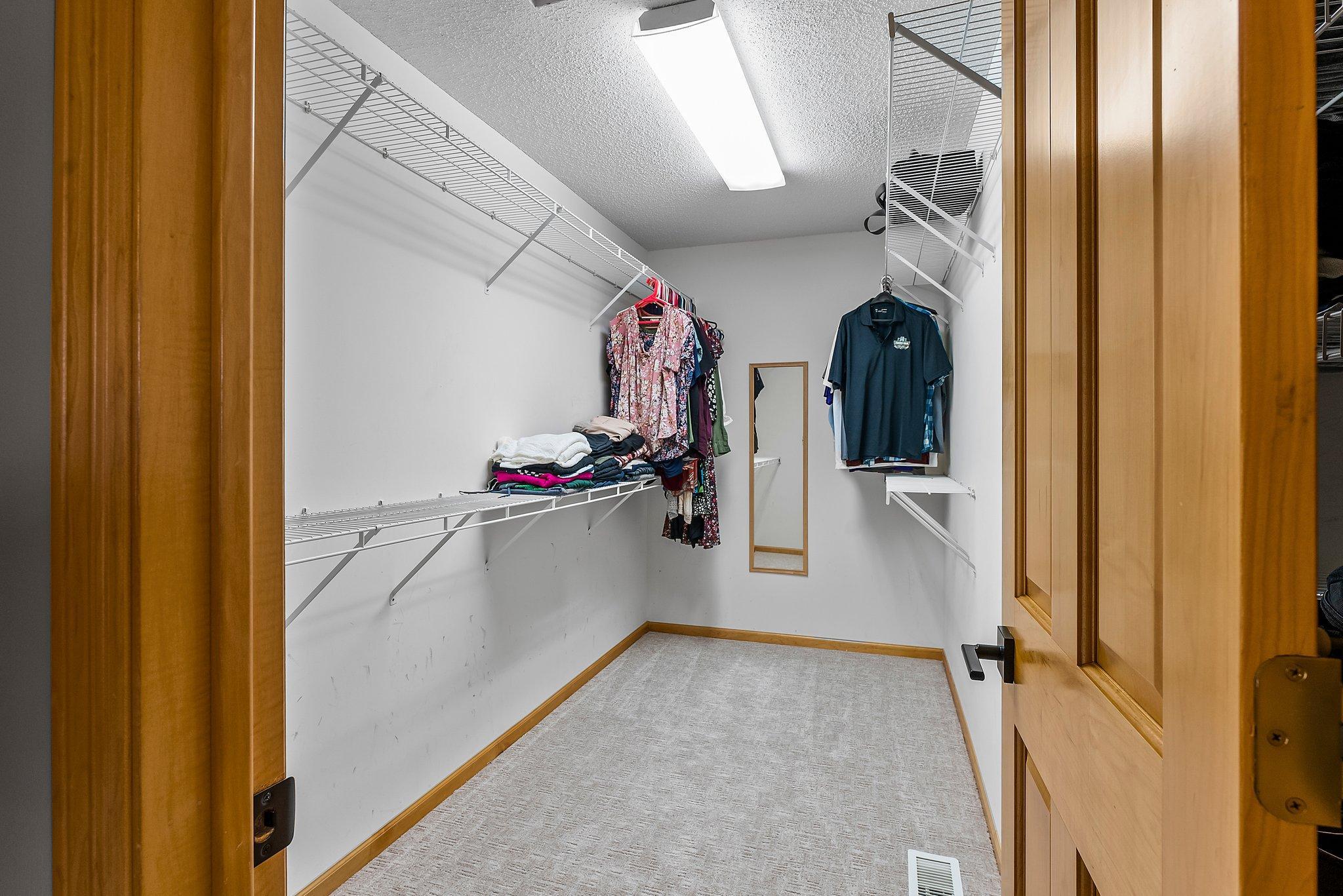 17545 Butternut Street NW