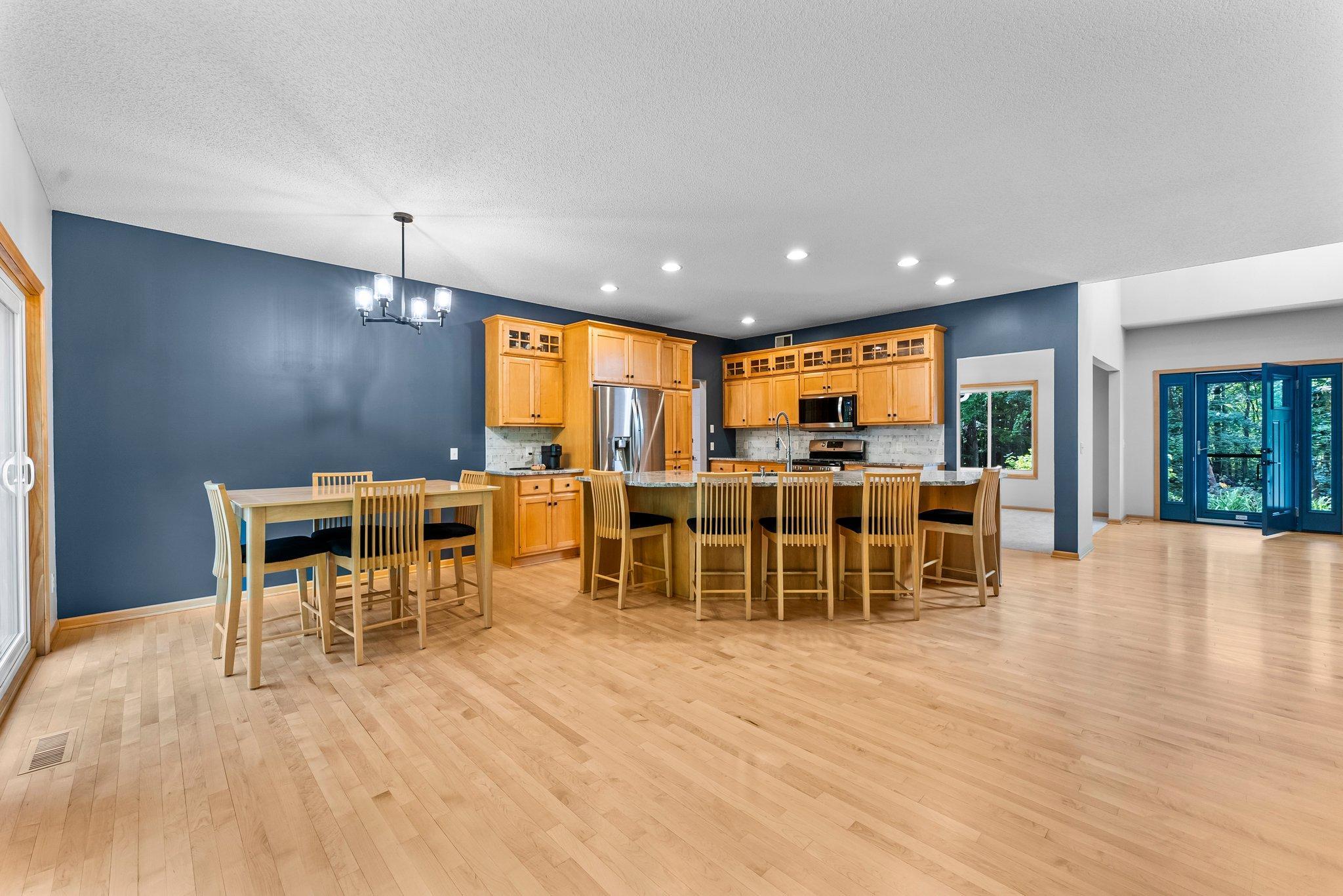 17545 Butternut Street NW