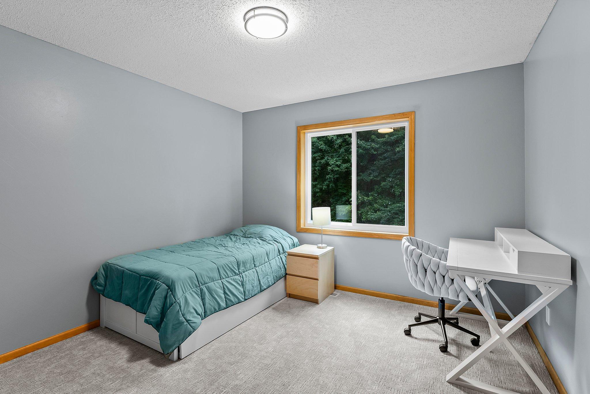 17545 Butternut Street NW