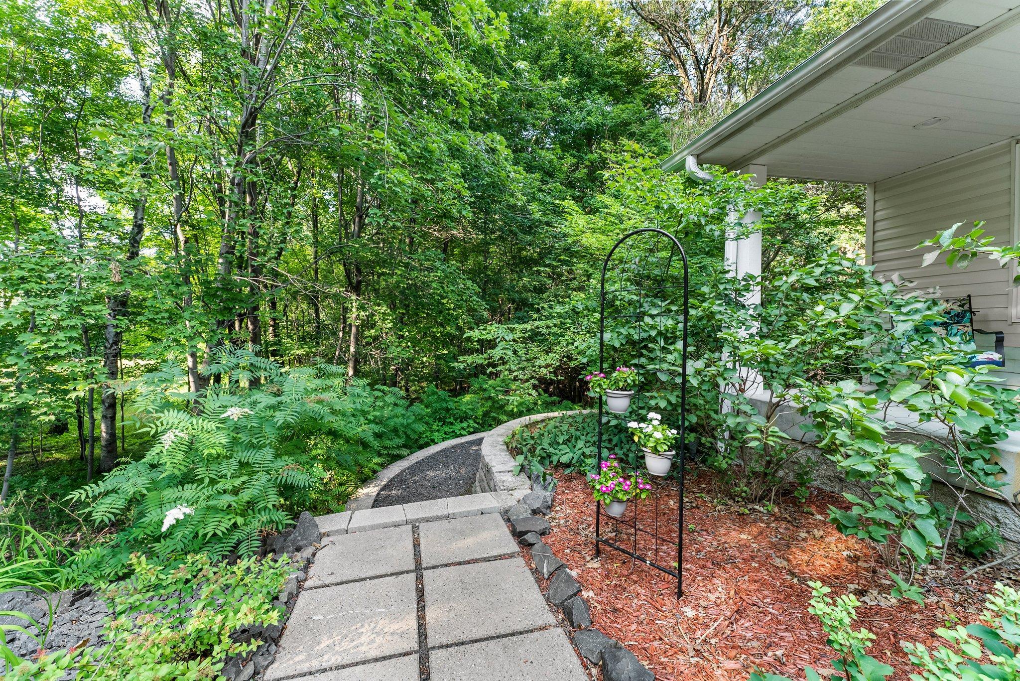 17545 Butternut Street NW