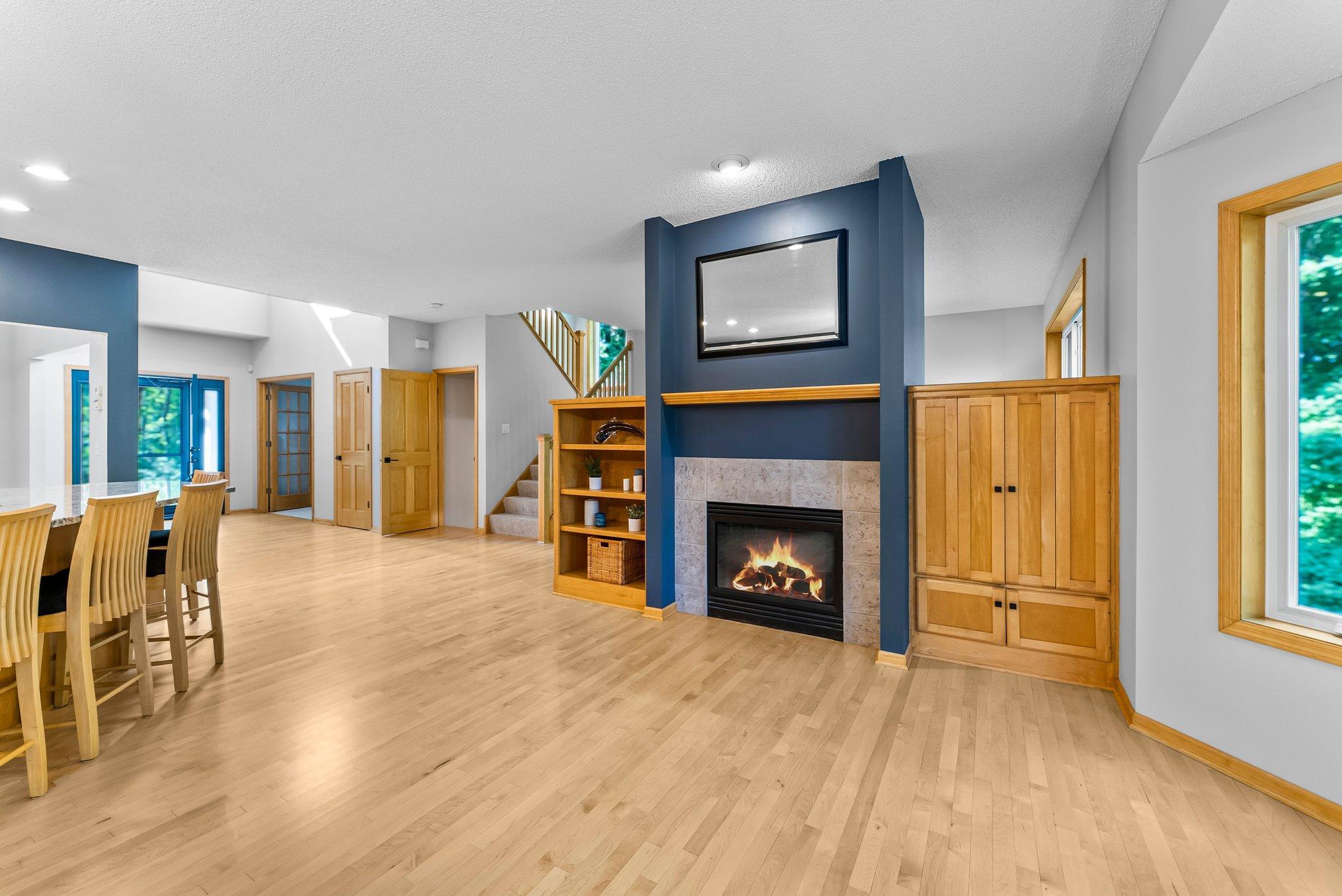 17545 Butternut Street NW