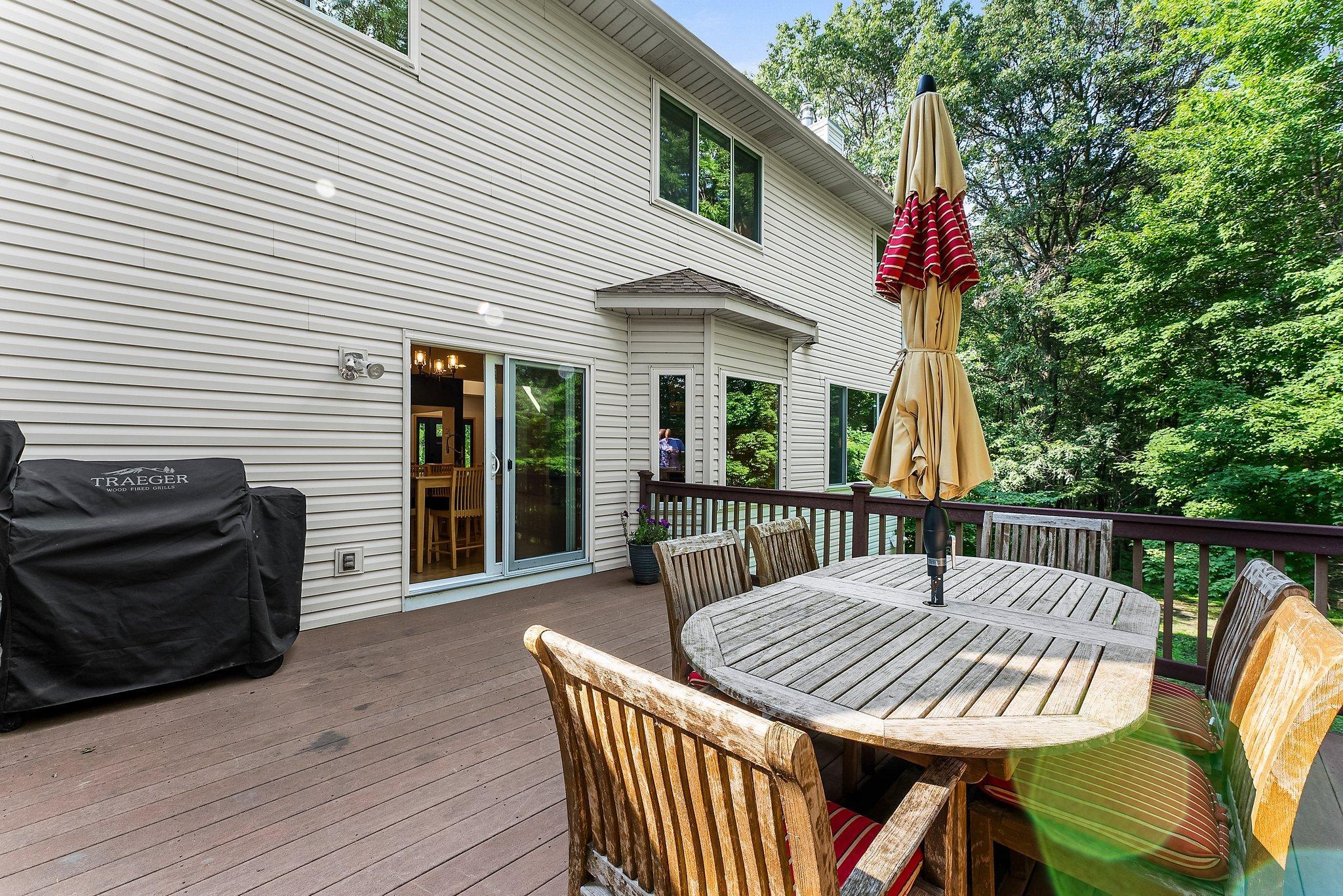 17545 Butternut Street NW