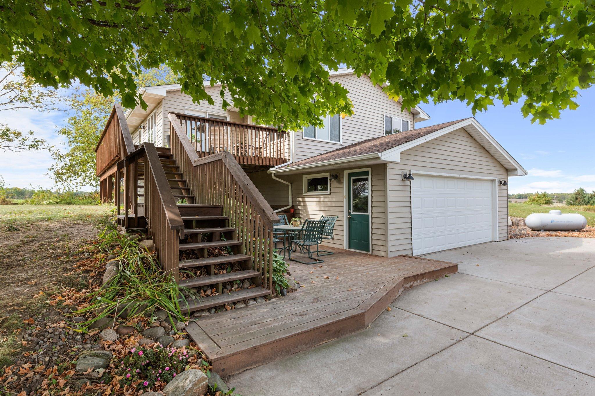 50405 Arbor Avenue W