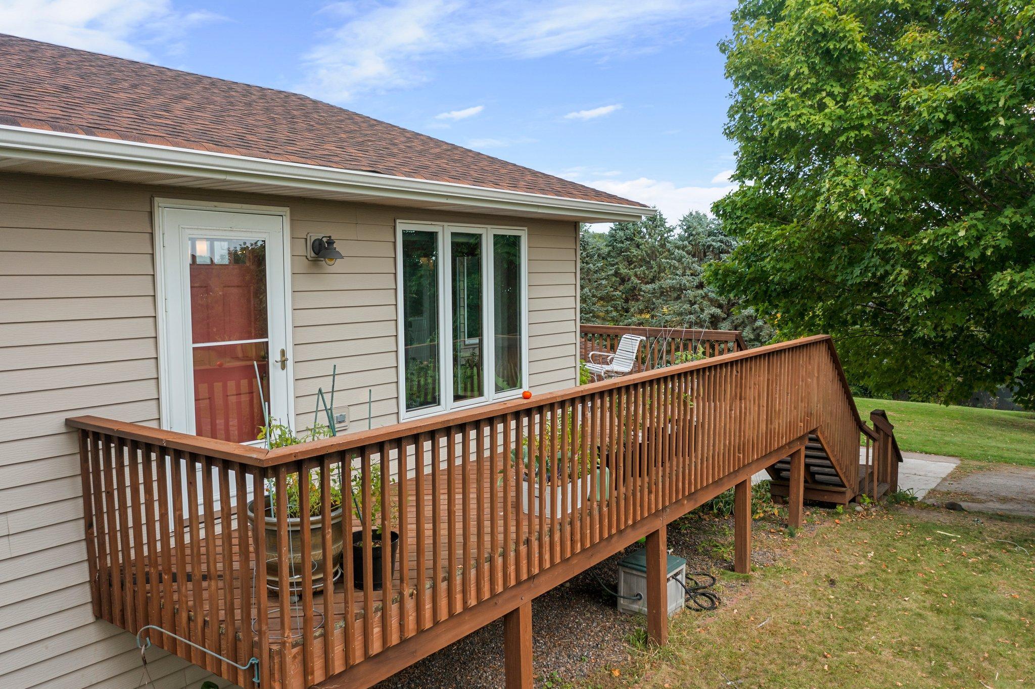 50405 Arbor Avenue W