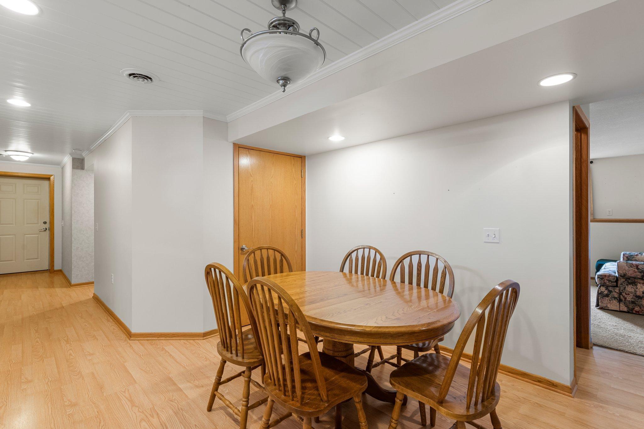 50405 Arbor Avenue W