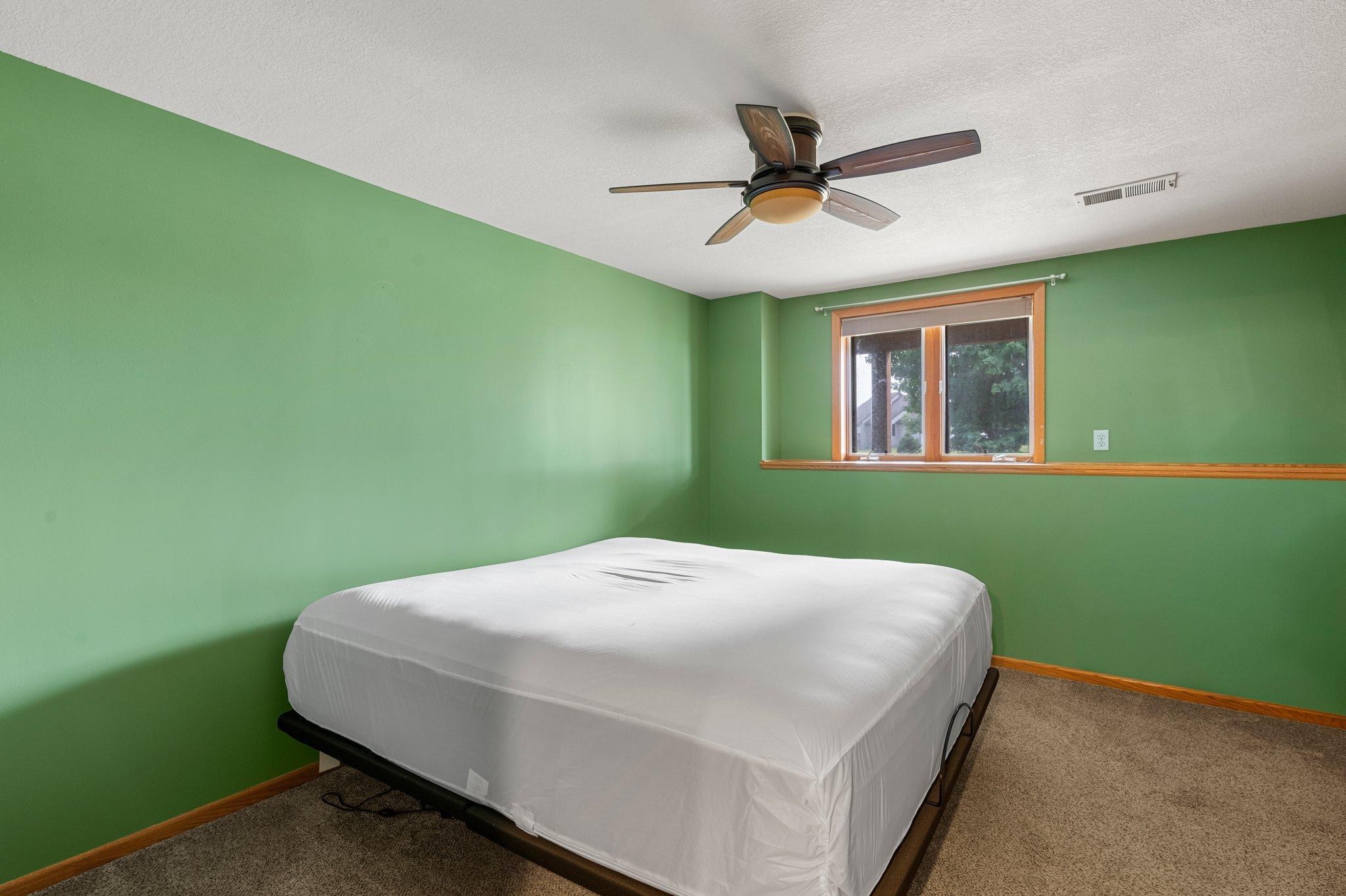 50405 Arbor Avenue W