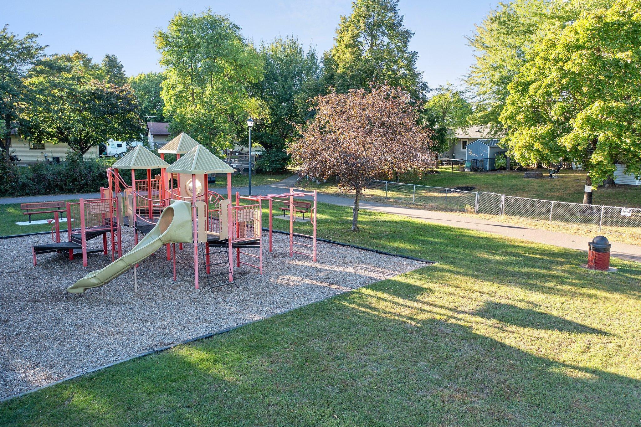 1320 Carriage Hills Drive S