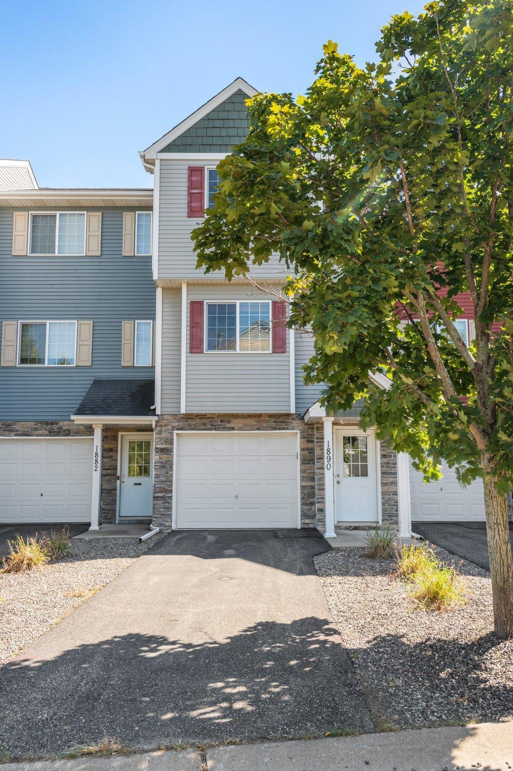 1890 Buchanan Street SE