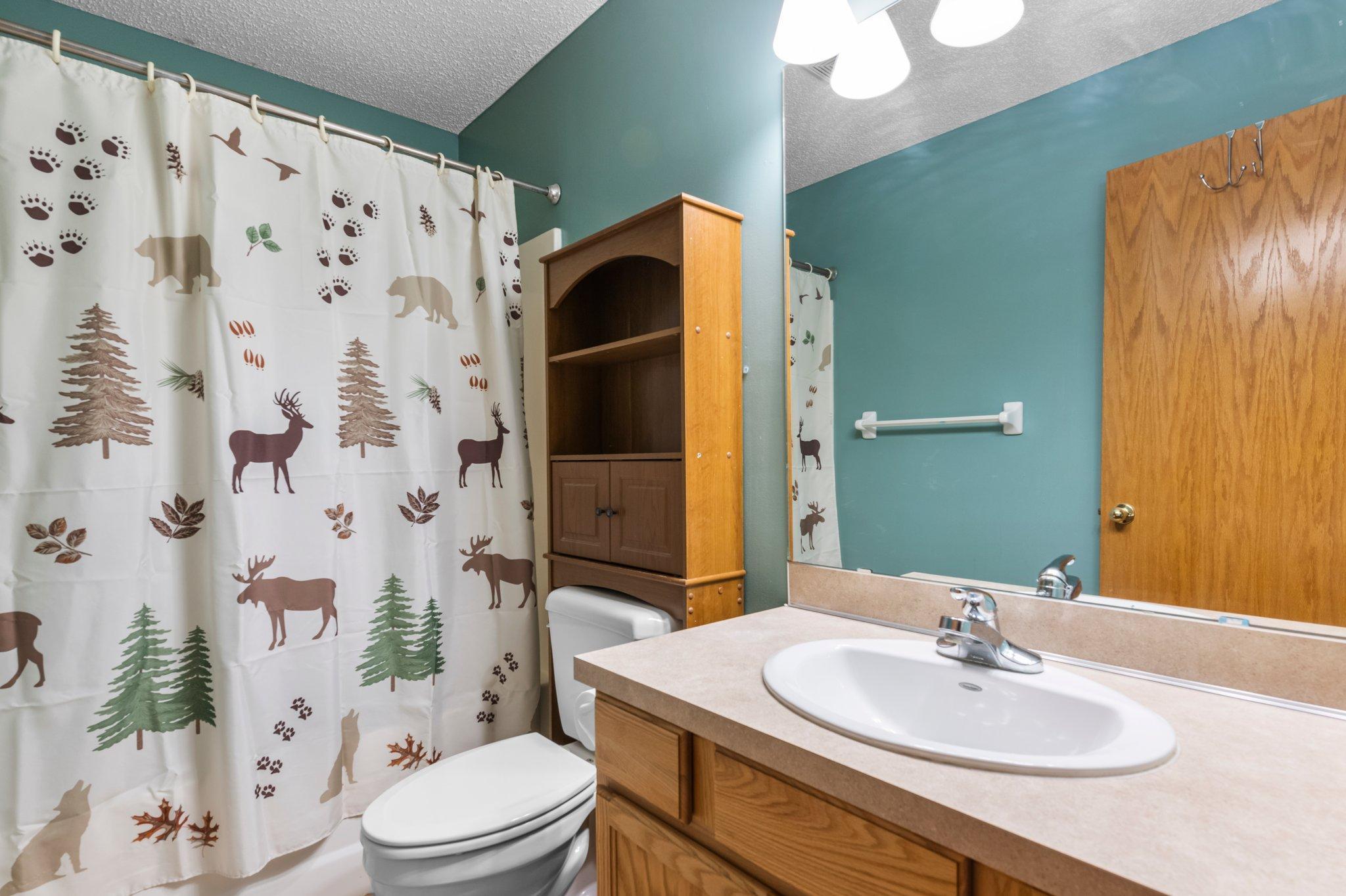 1890 Buchanan Street SE