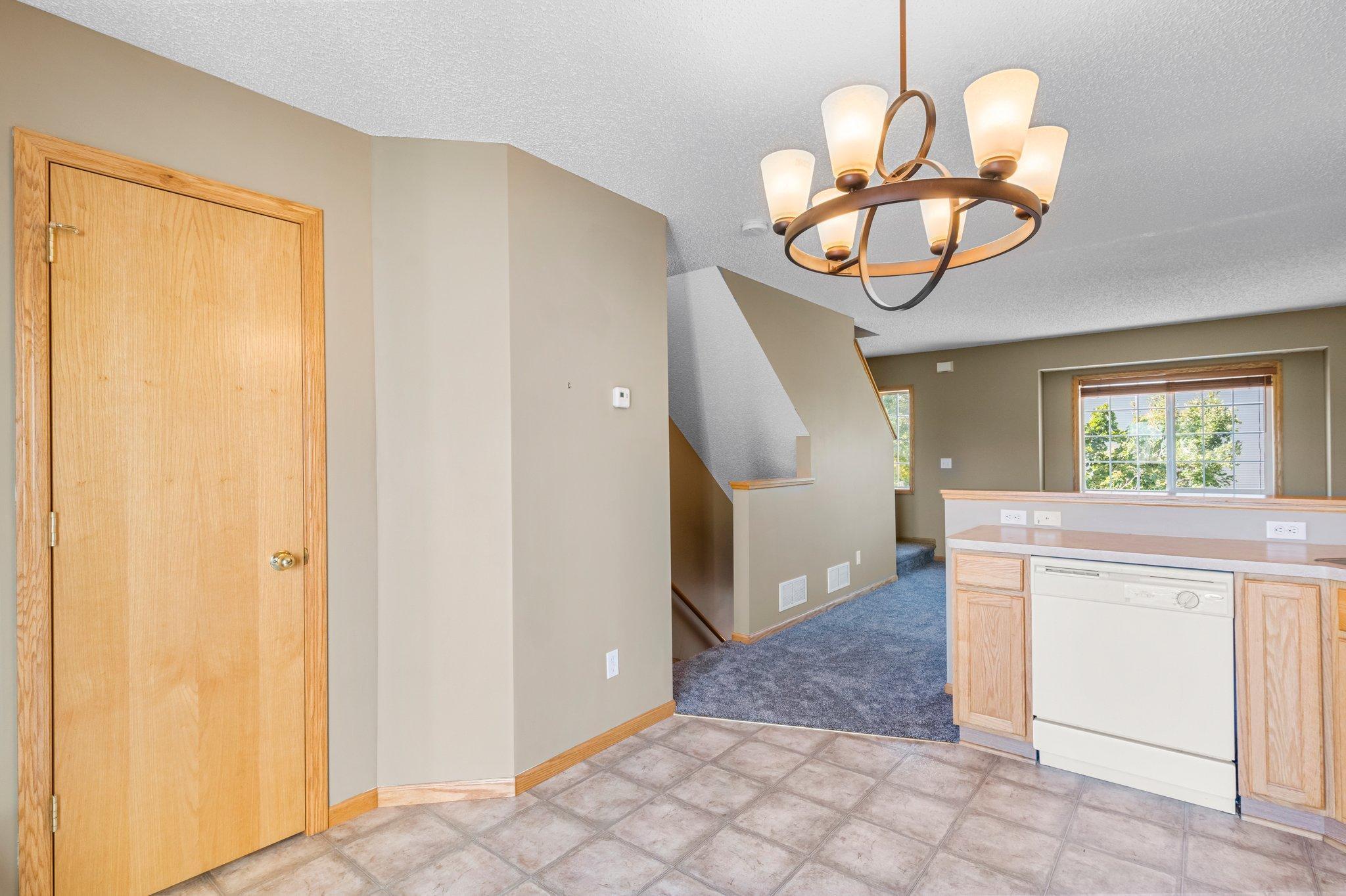 1890 Buchanan Street SE