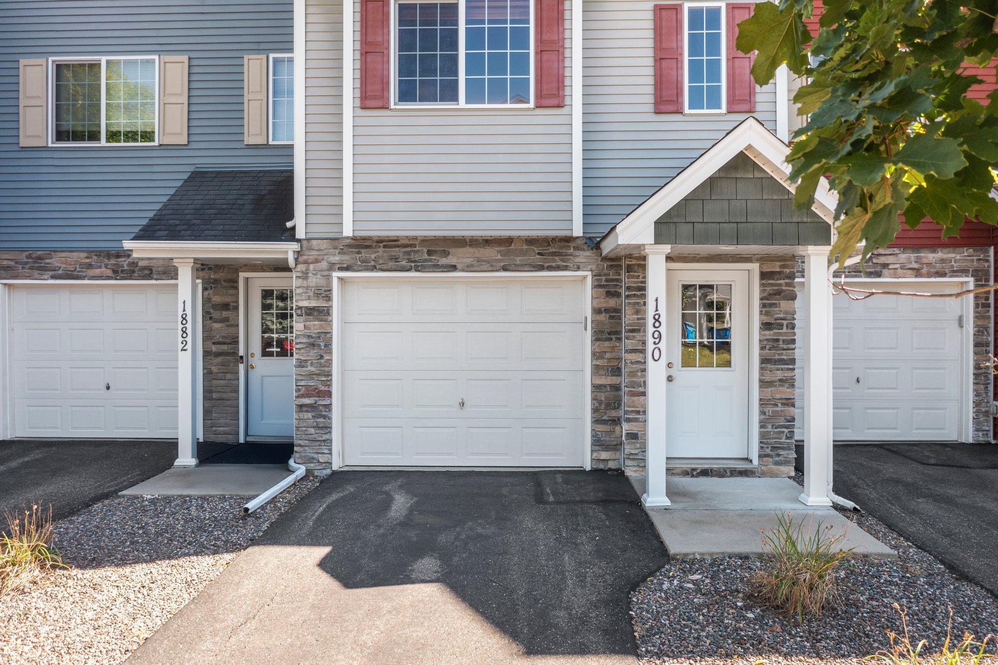 1890 Buchanan Street SE