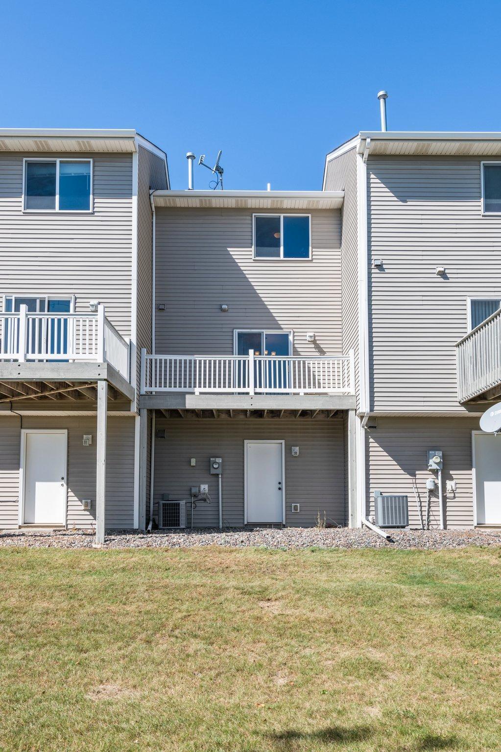 1890 Buchanan Street SE