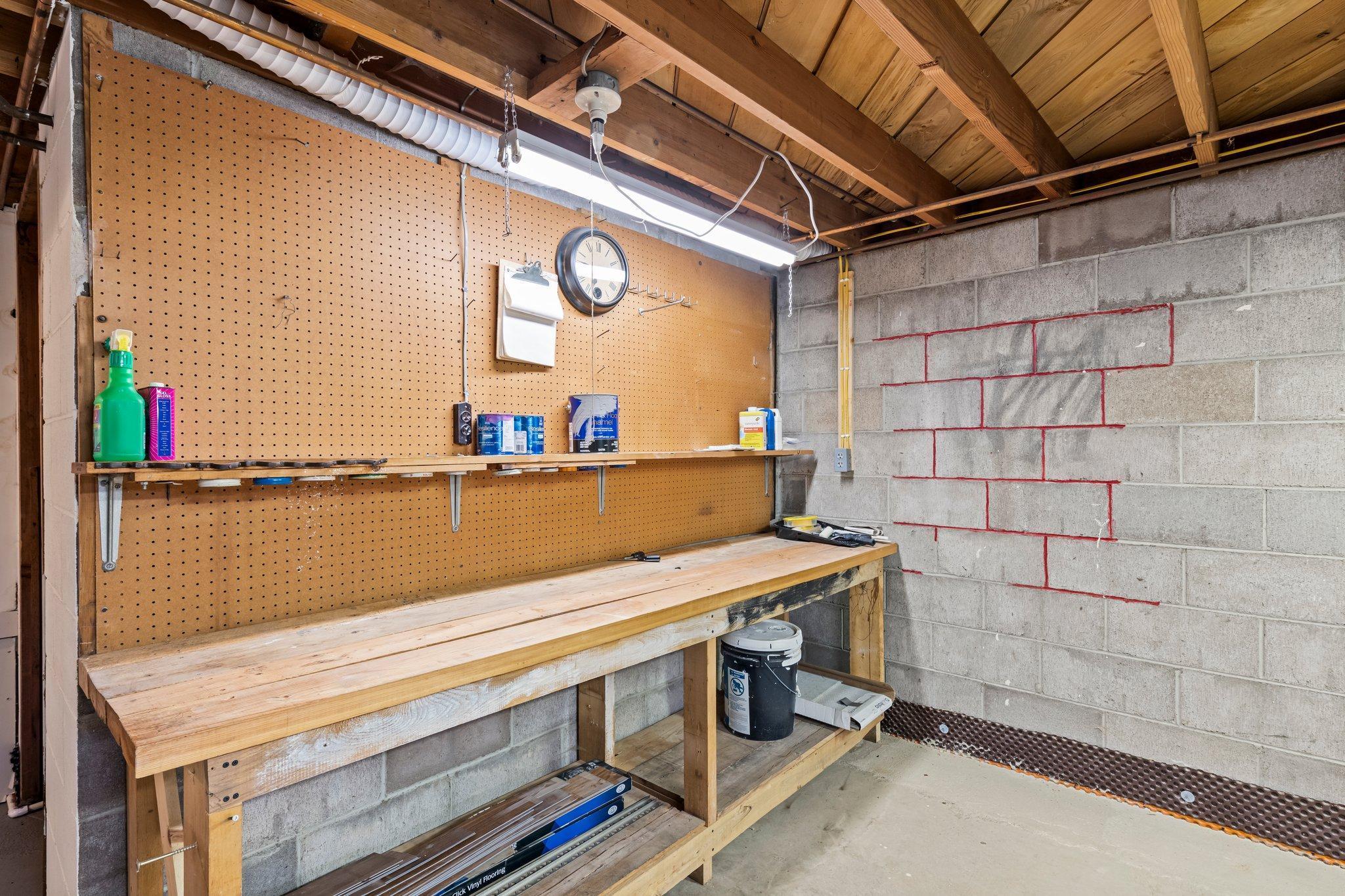 3652 413th Avenue NE