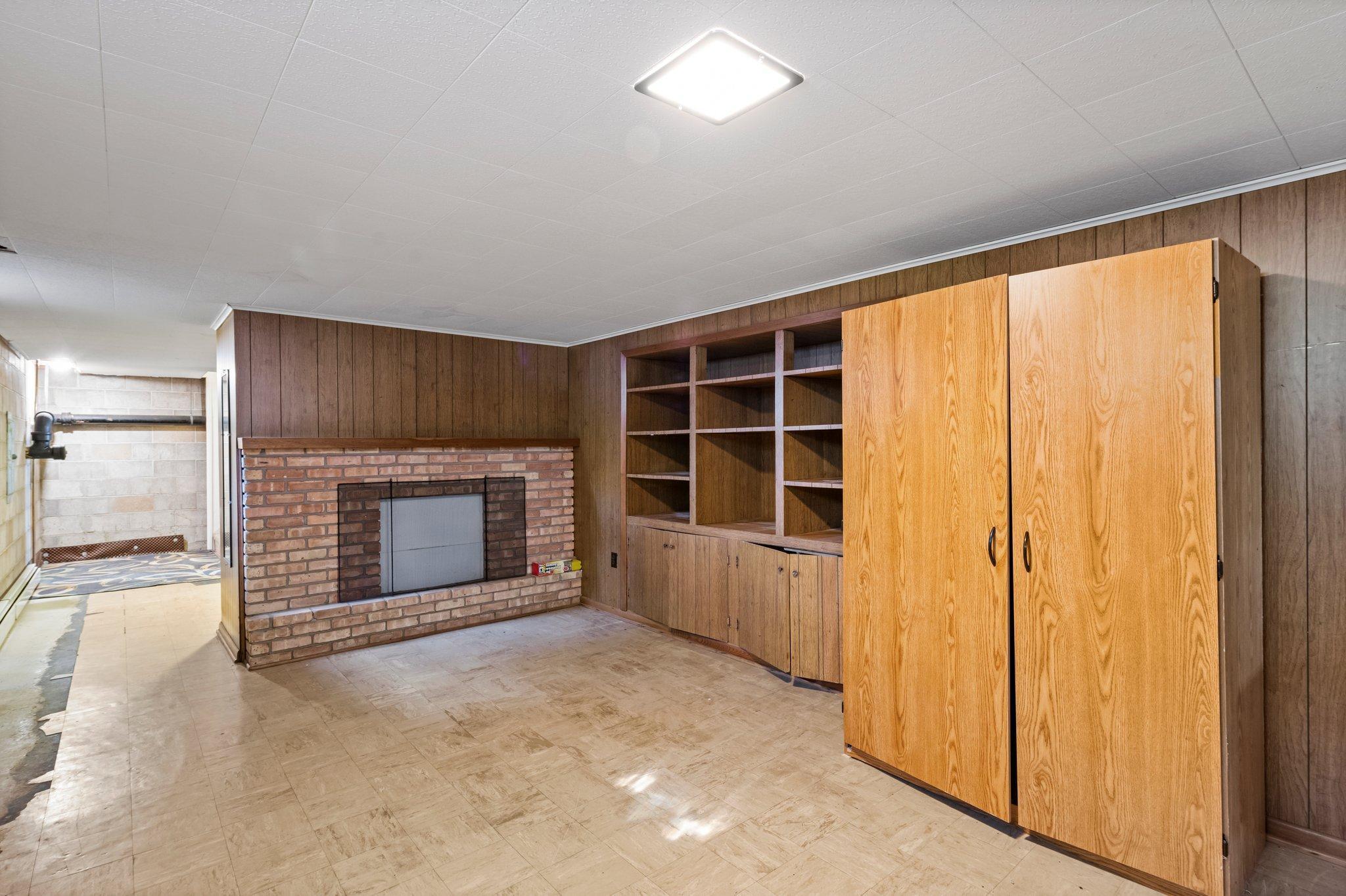 3652 413th Avenue NE