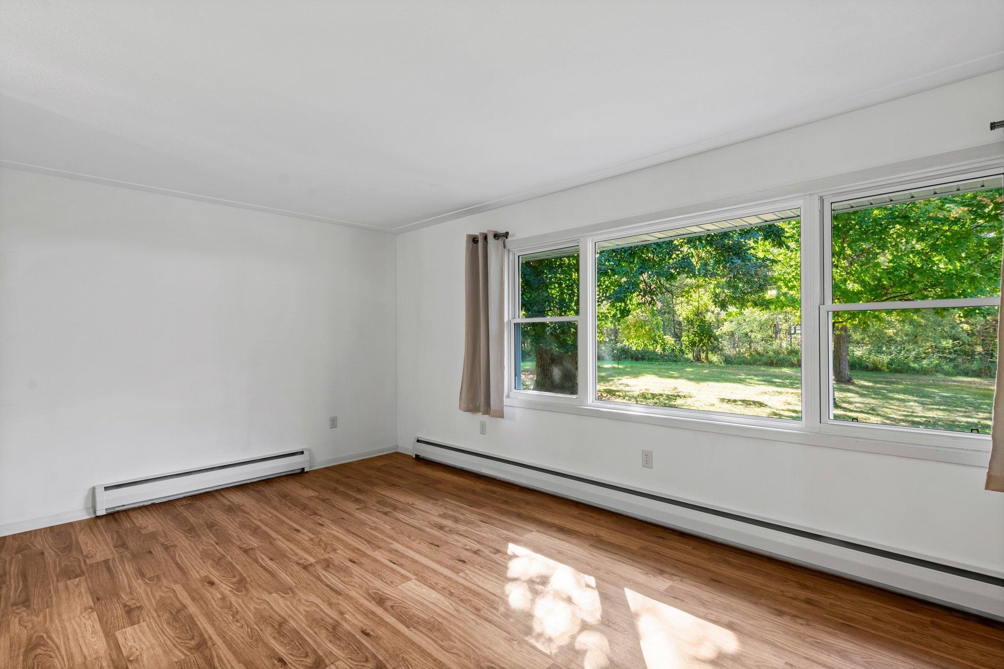 3652 413th Avenue NE