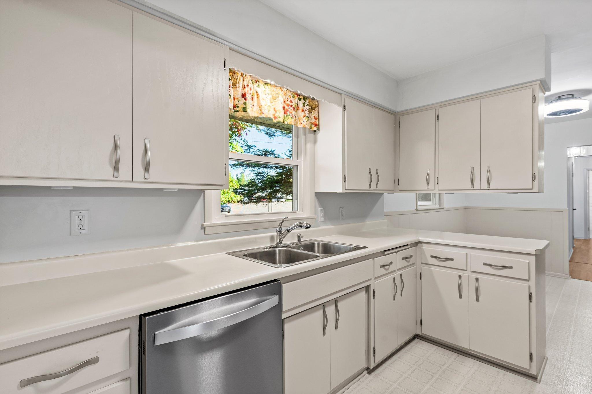 3652 413th Avenue NE