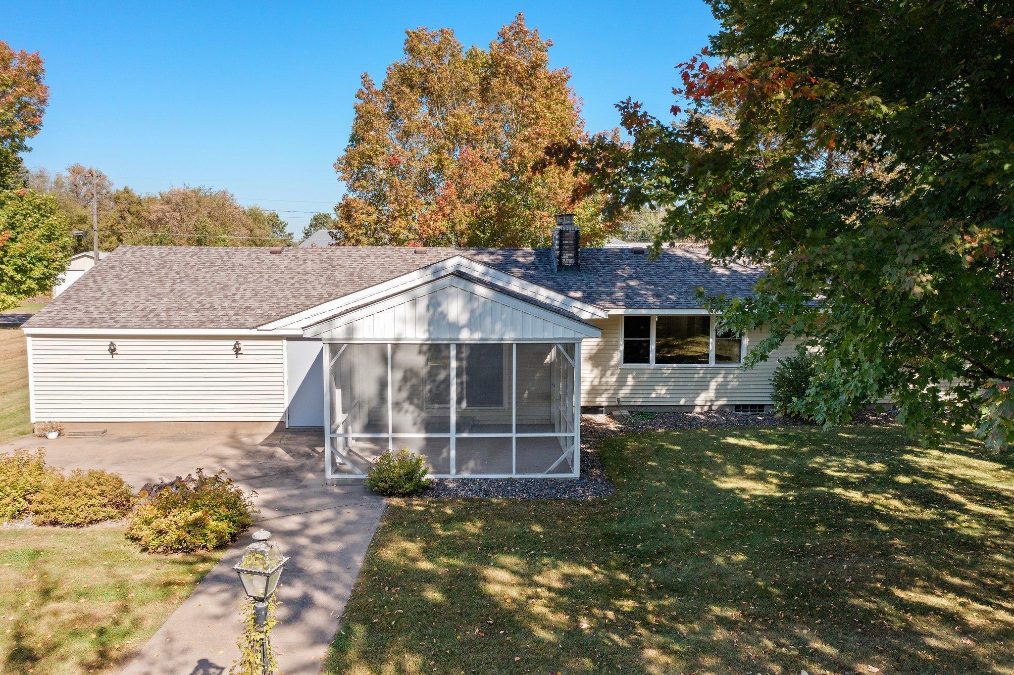 3652 413th Avenue NE