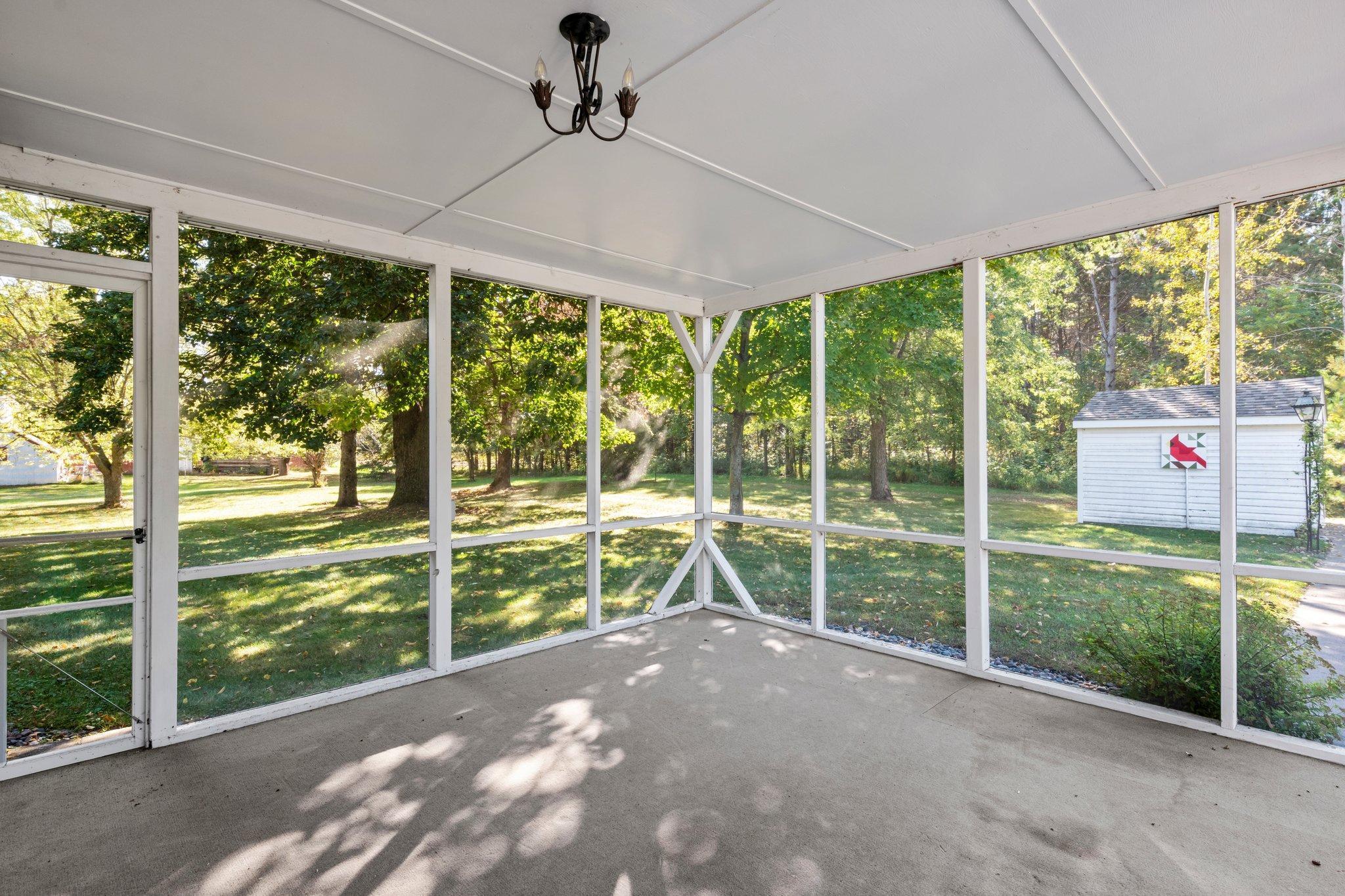 3652 413th Avenue NE