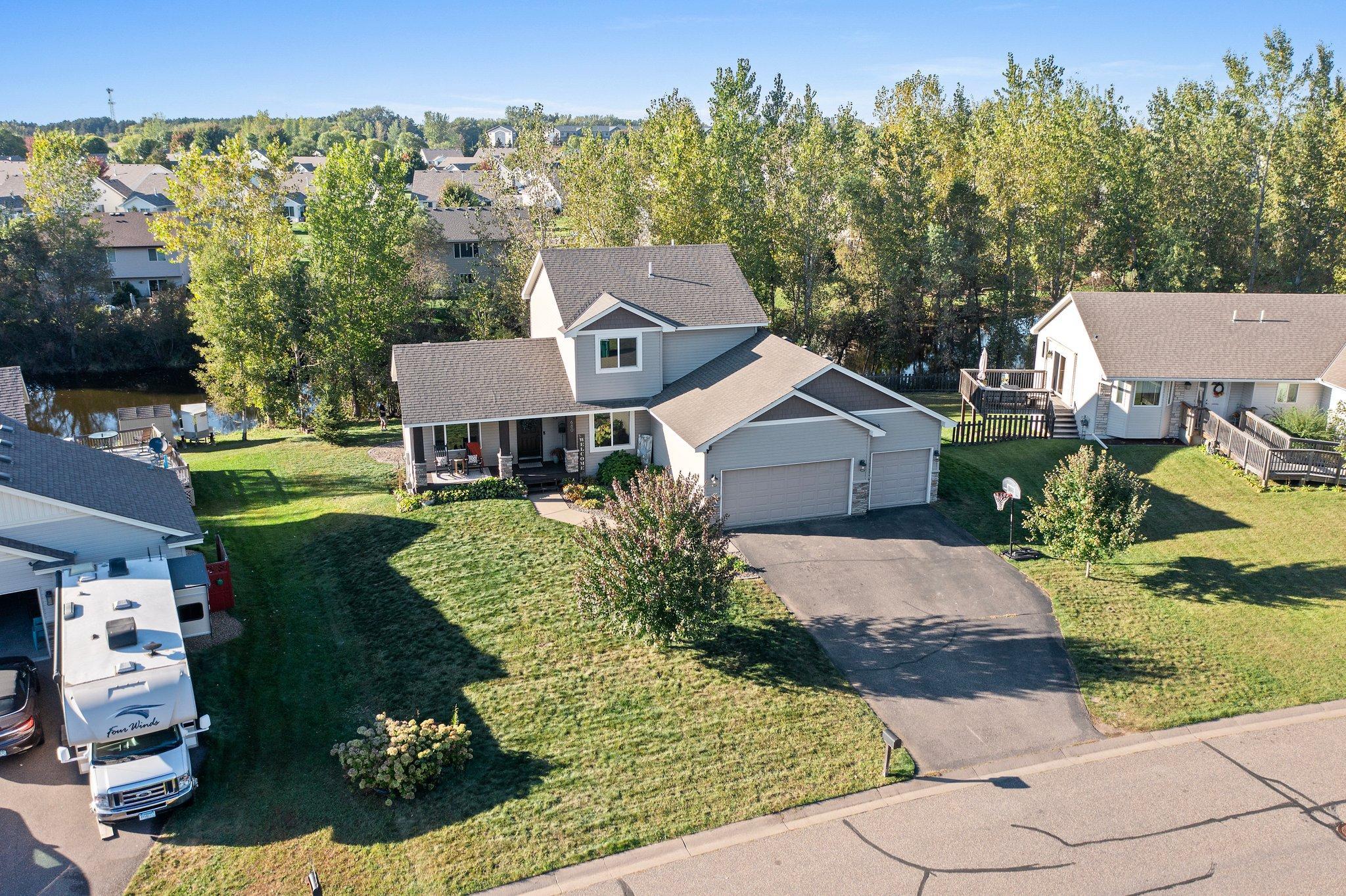 680 Elins Lake Road SE